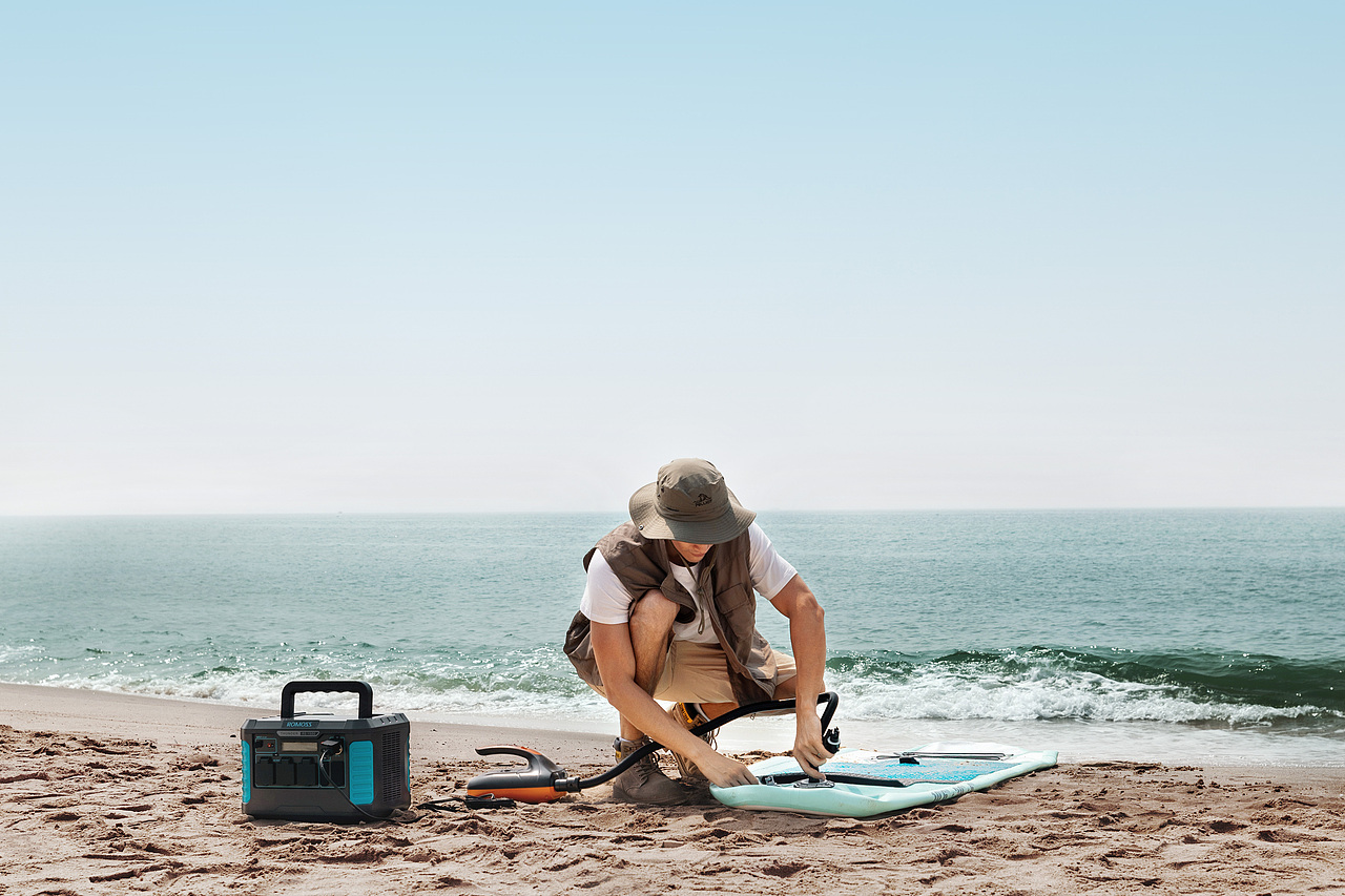 罗马仕雷霆系列 RS300-1500 户外电源拍摄