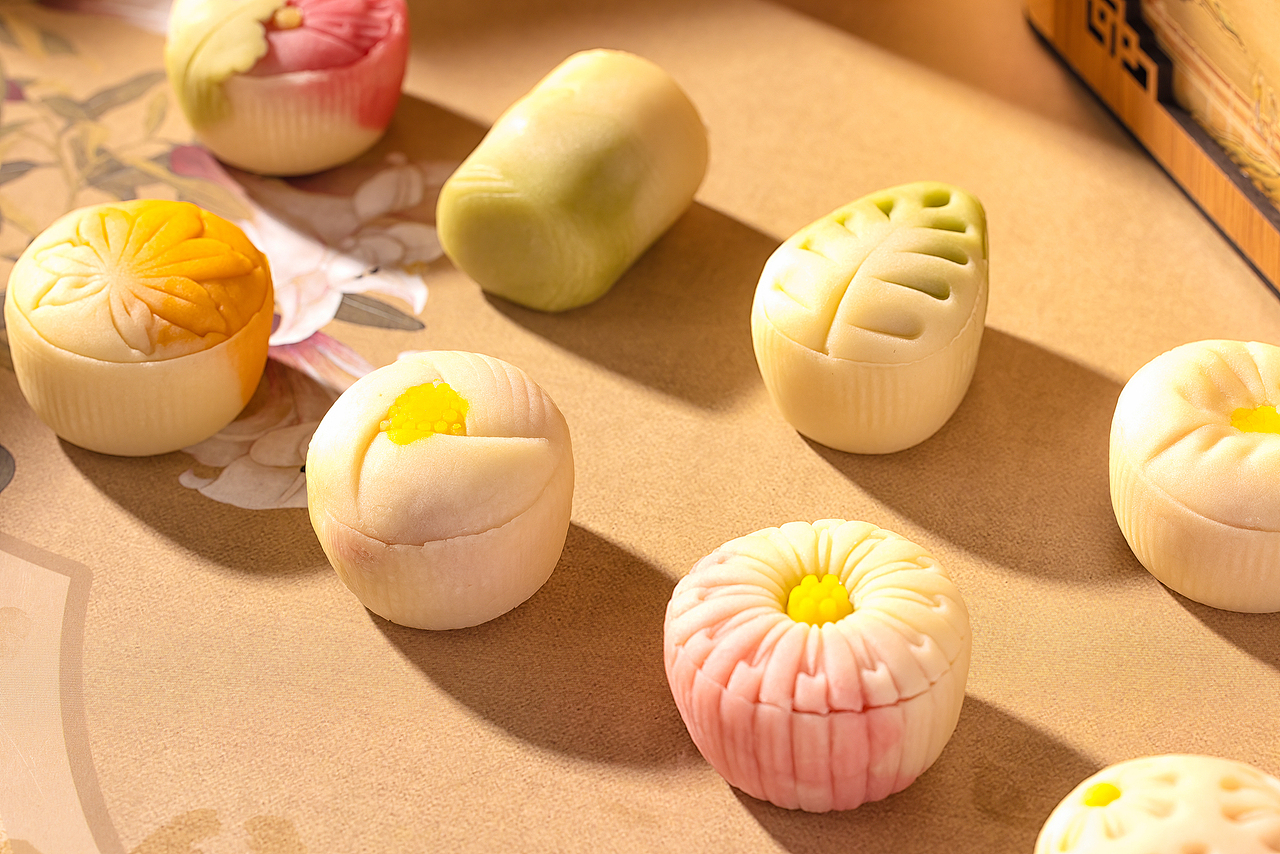 月饼礼盒套装（图ZMzM1OTgyMzY4） - 美食摄影 - 站酷设计师摄影师激动原创素材 - 站酷ZCOOL