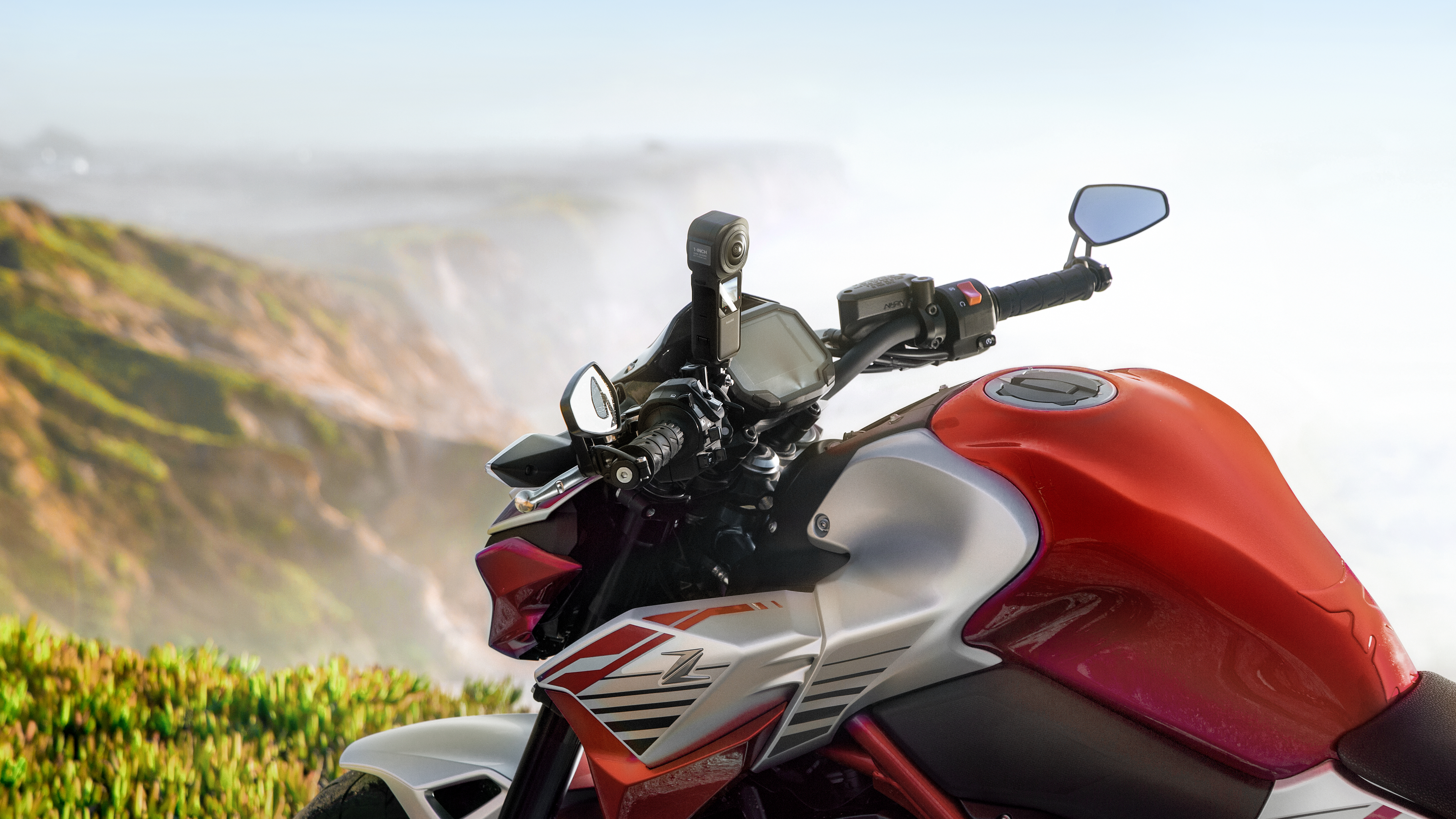 Insta360 ONE RS 一英寸全景版本 产品发布（图ZMzMwMzYwNzky） - 电子产品 - 站酷设计师Insta360原创素材 - 站酷ZCOOL