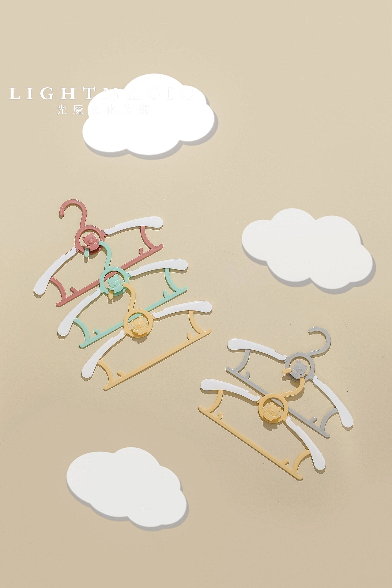 儿童衣架（图ZMzQyMTIzMTY4） - 产品摄影 - 站酷设计师三土土土土原创素材 - 站酷ZCOOL