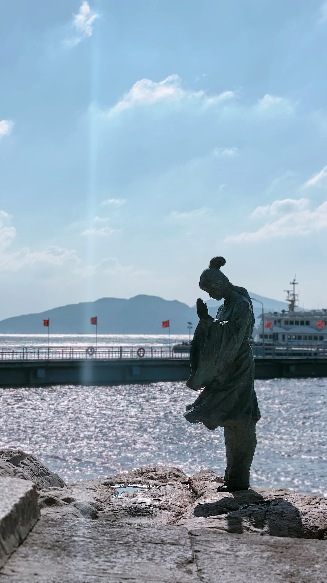面朝大海  春暖花开  ▏手机摄影