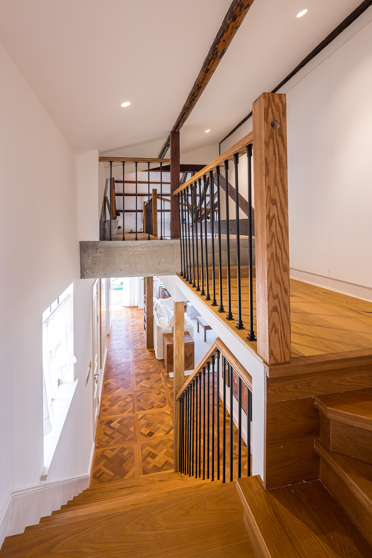 电影场景般的上海老洋房 | 私宅设计落地实景