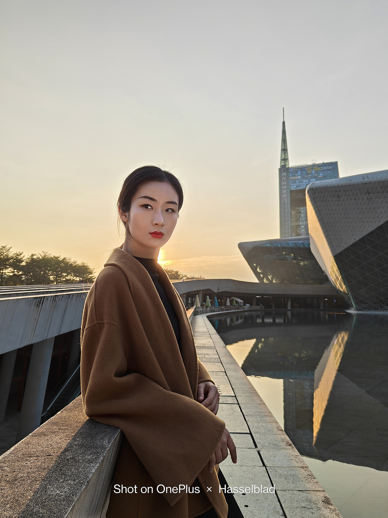 产品摄影|一加11手机 棚拍图赏、模特图赏、拍摄样张