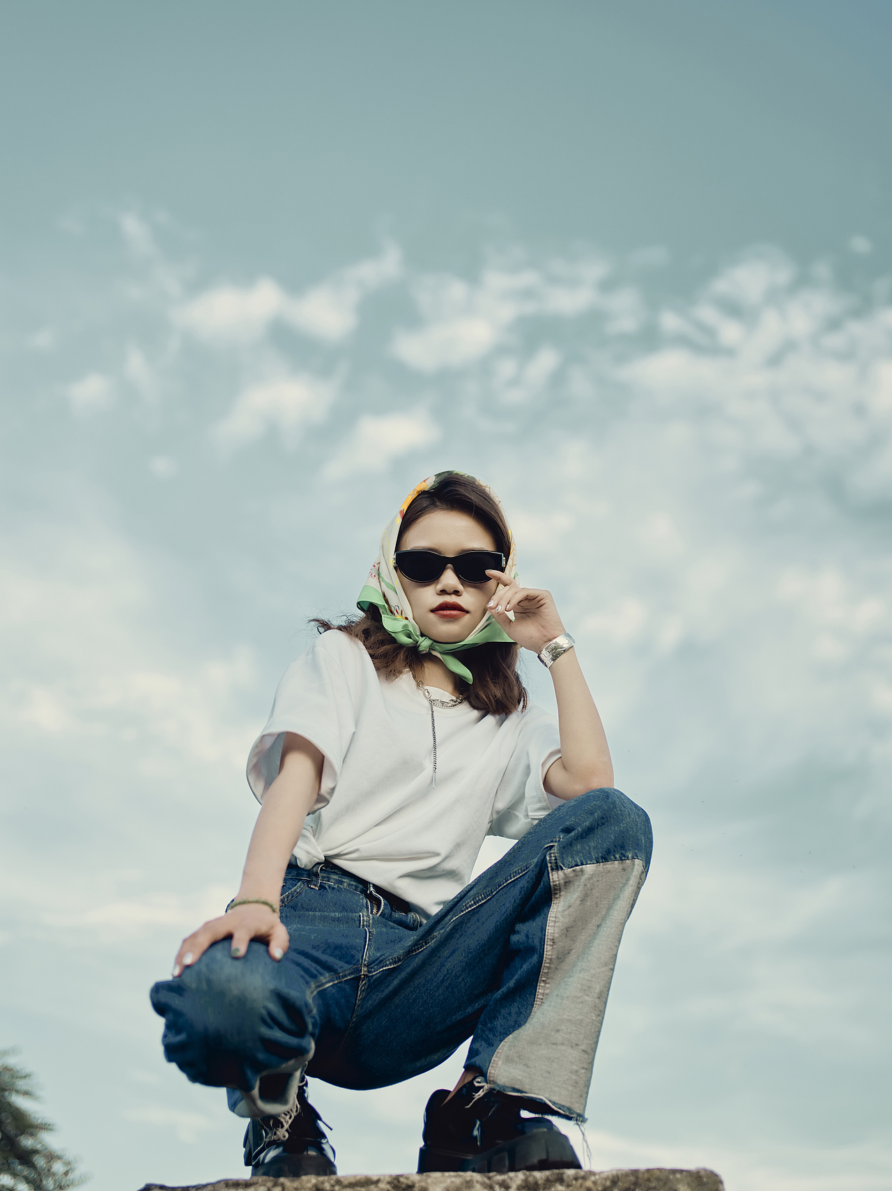 夏天的天（图ZMzA2NDk5NDg4） - 人像摄影 - 站酷设计师淡总今天不瞌睡原创素材 - 站酷ZCOOL