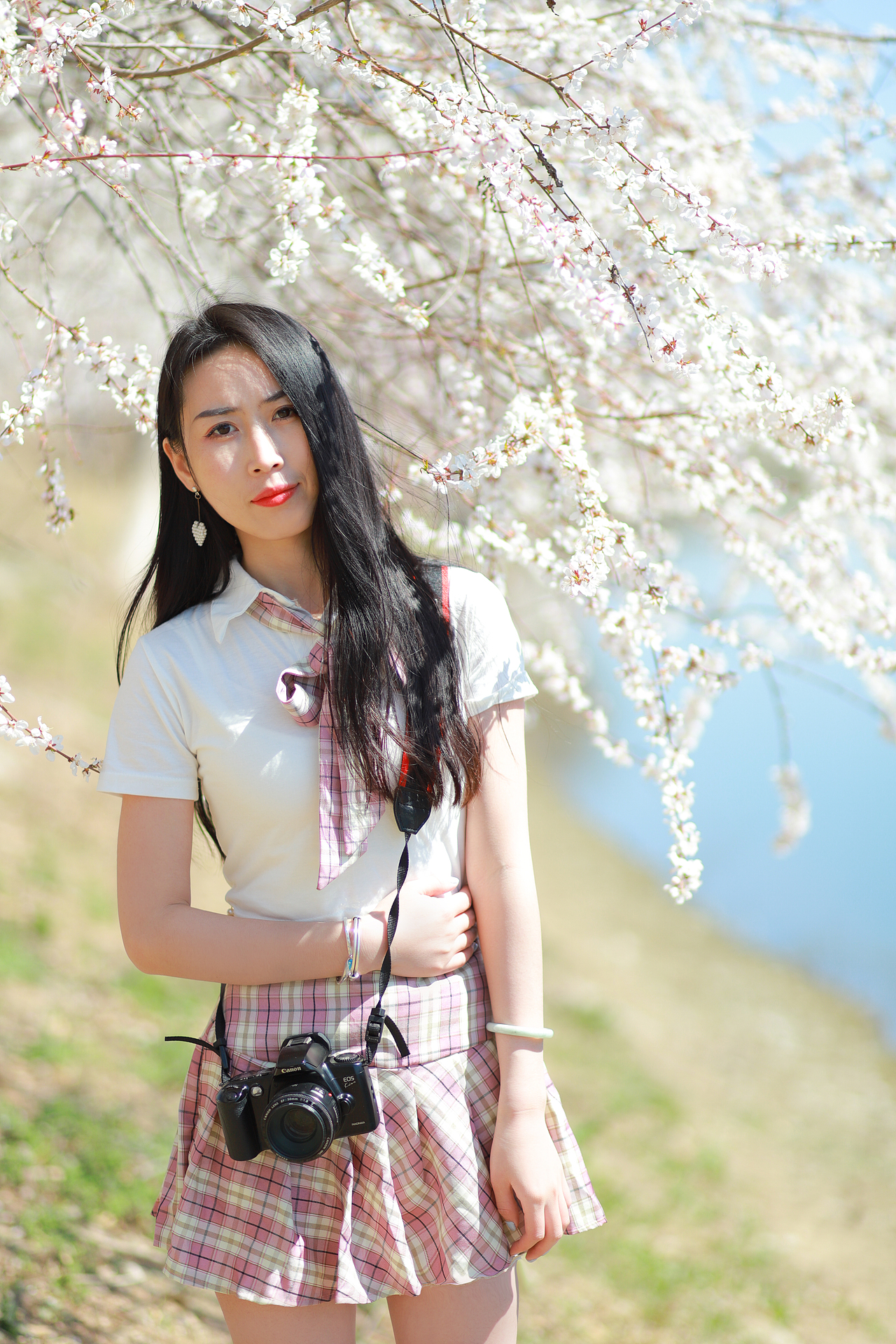 十里桃林-月儿花开（图ZMzE1MjI4OTE2） - 人像摄影 - 站酷设计师心魔月儿原创素材 - 站酷ZCOOL