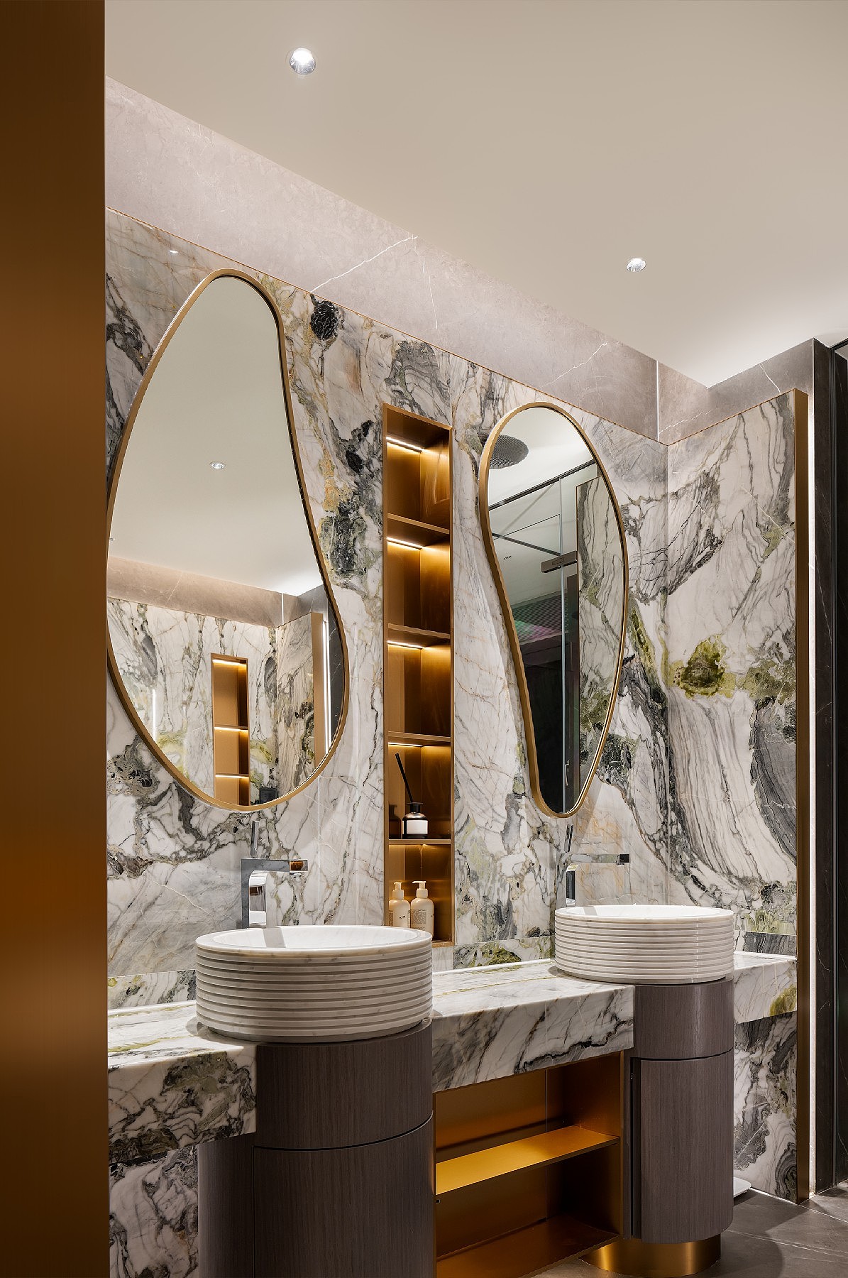 VANCE DESIGN 万城设计丨广州南湖颐和高尔夫别墅（图ZMzYzNjcyNzc2） - 家装设计 - 站酷设计师万城设计原创素材 - 站酷ZCOOL