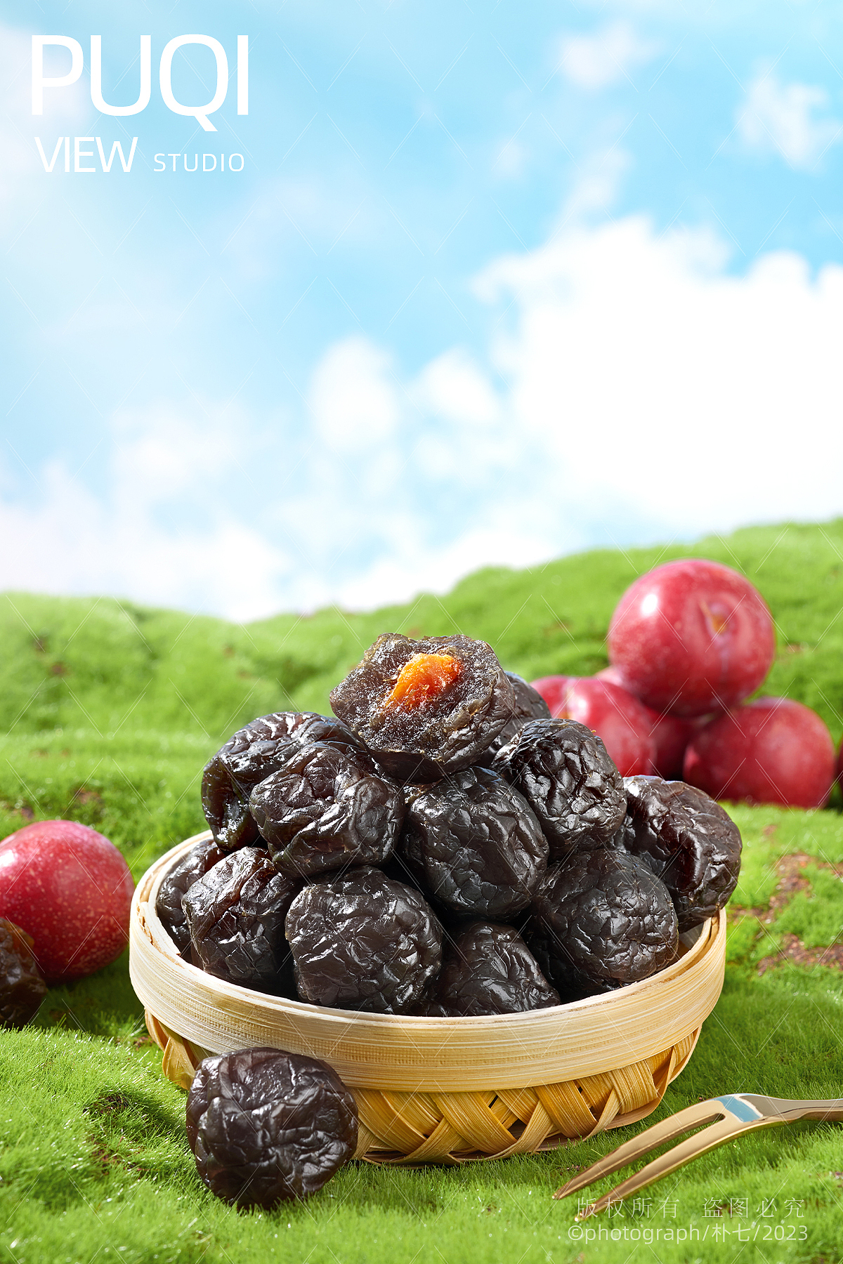 酸甜大烏梅??哈哈淘｜零食果干攝影（圖ZMzU0NTQxMTQ0） - 美食攝影 - 站酷設計師樸七原創(chuàng)素材 - 站酷ZCOOL