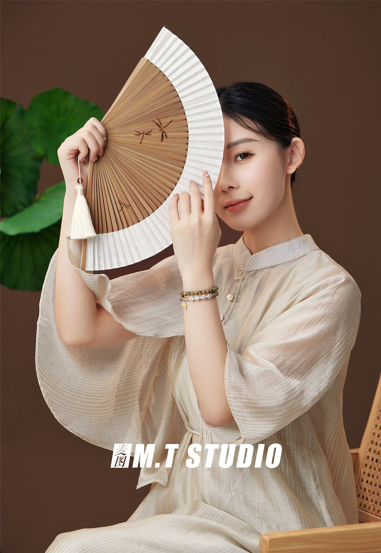 产品摄影 古风饰品耳饰模特拍摄 玉石吊坠耳饰模特拍照