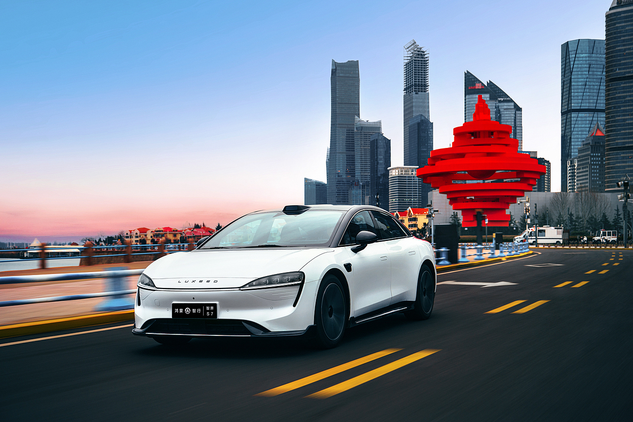 华为S7 产品摄影 产品广告拍摄 汽车摄影 数码产品创意（图ZMzYxNTg3NDY4） - 产品摄影 - 站酷设计师王洋YOUNG原创素材 - 站酷ZCOOL