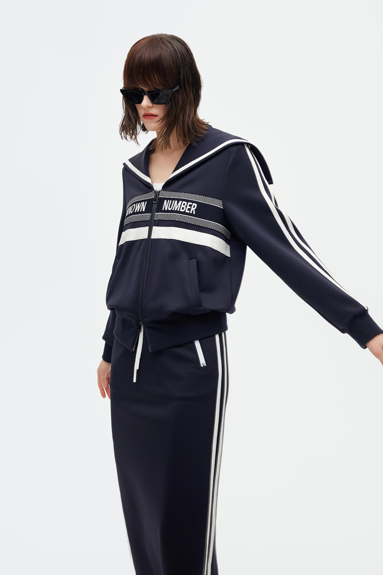 DEMMOV&W2D | 潮牌~创意电商(平面及视频)