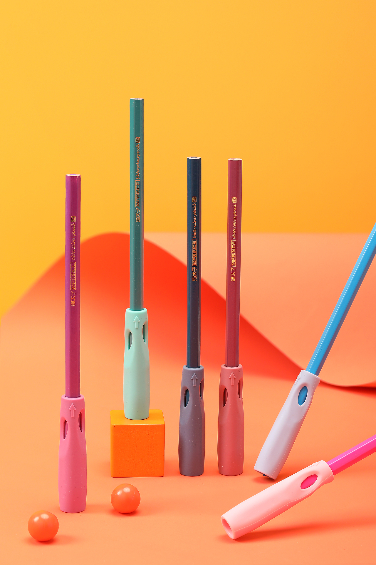 产品静物—学习文具三合一笔帽（图ZMjk5OTI0NTAw） - 产品摄影 - 站酷设计师汉堡包吃炸鸡腿原创素材 - 站酷ZCOOL