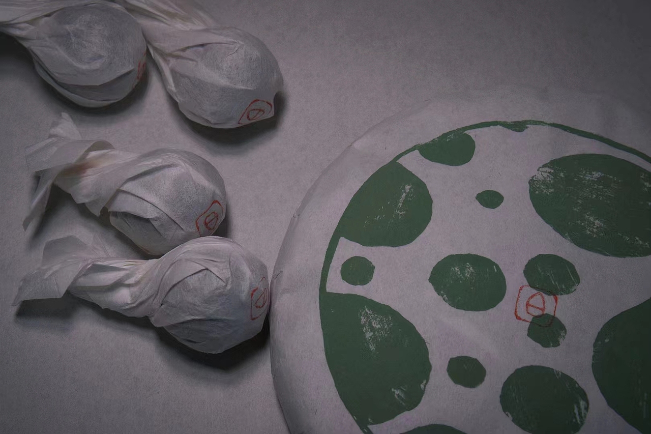 白茶茶饼棉纸包装设计 水印版画风格（图ZMzUzNzE0MDQw） - 包装 - 站酷设计师雷个大雷原创素材 - 站酷ZCOOL