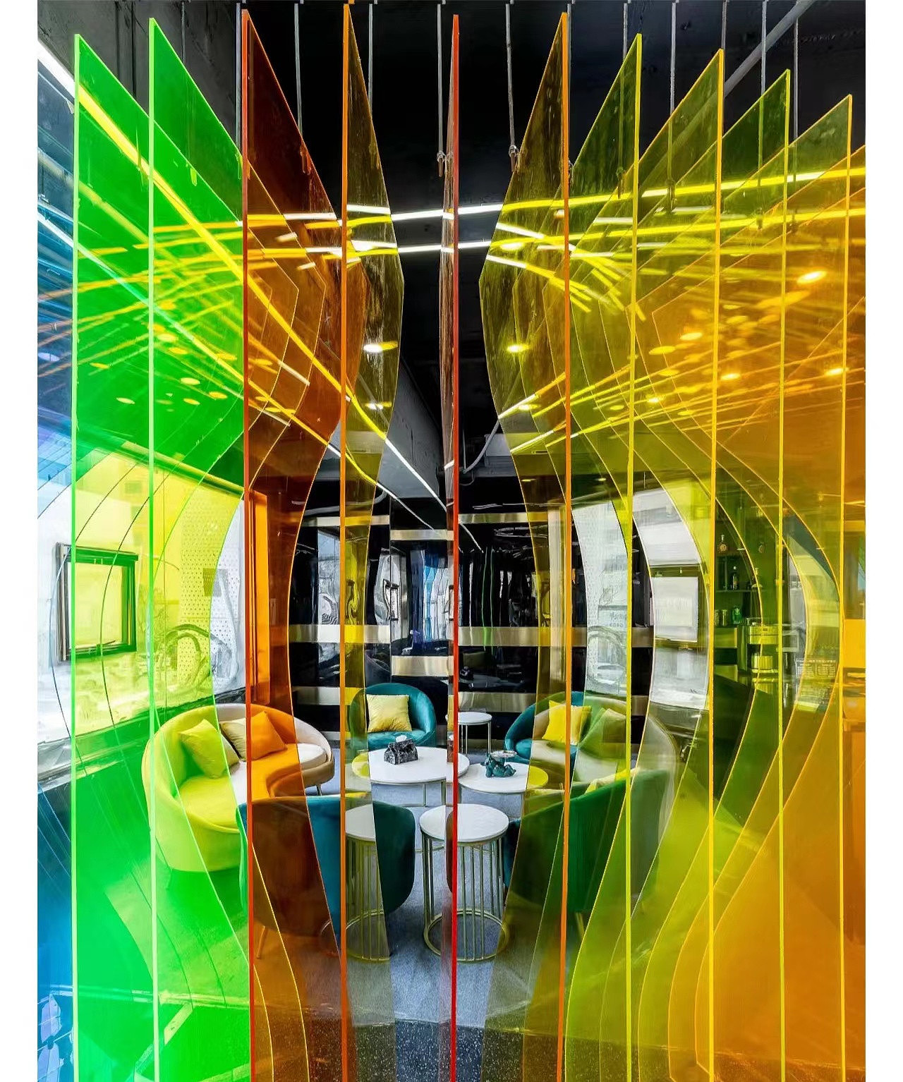 网红克莱因蓝炫彩条纹亚克力屏风客厅办公室店面隔断