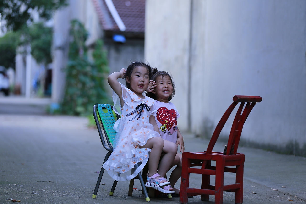 童年趣事（圖ZMzA0ODIxMDQ4） - 人像攝影 - 站酷設(shè)計(jì)師東洛369原創(chuàng)素材 - 站酷ZCOOL