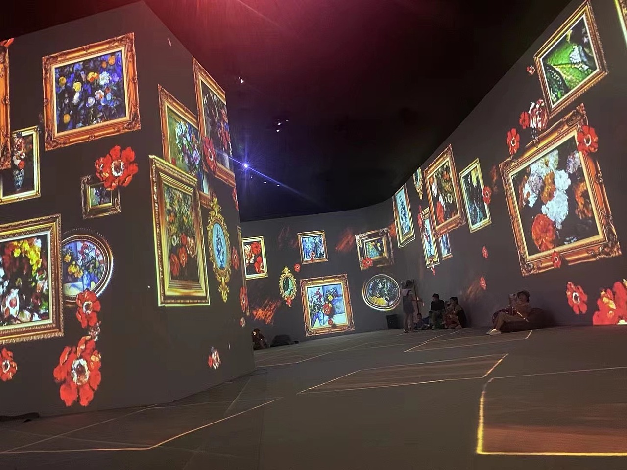 AR墙面地面全景投影  沉浸式光影艺术展  定制素材内容