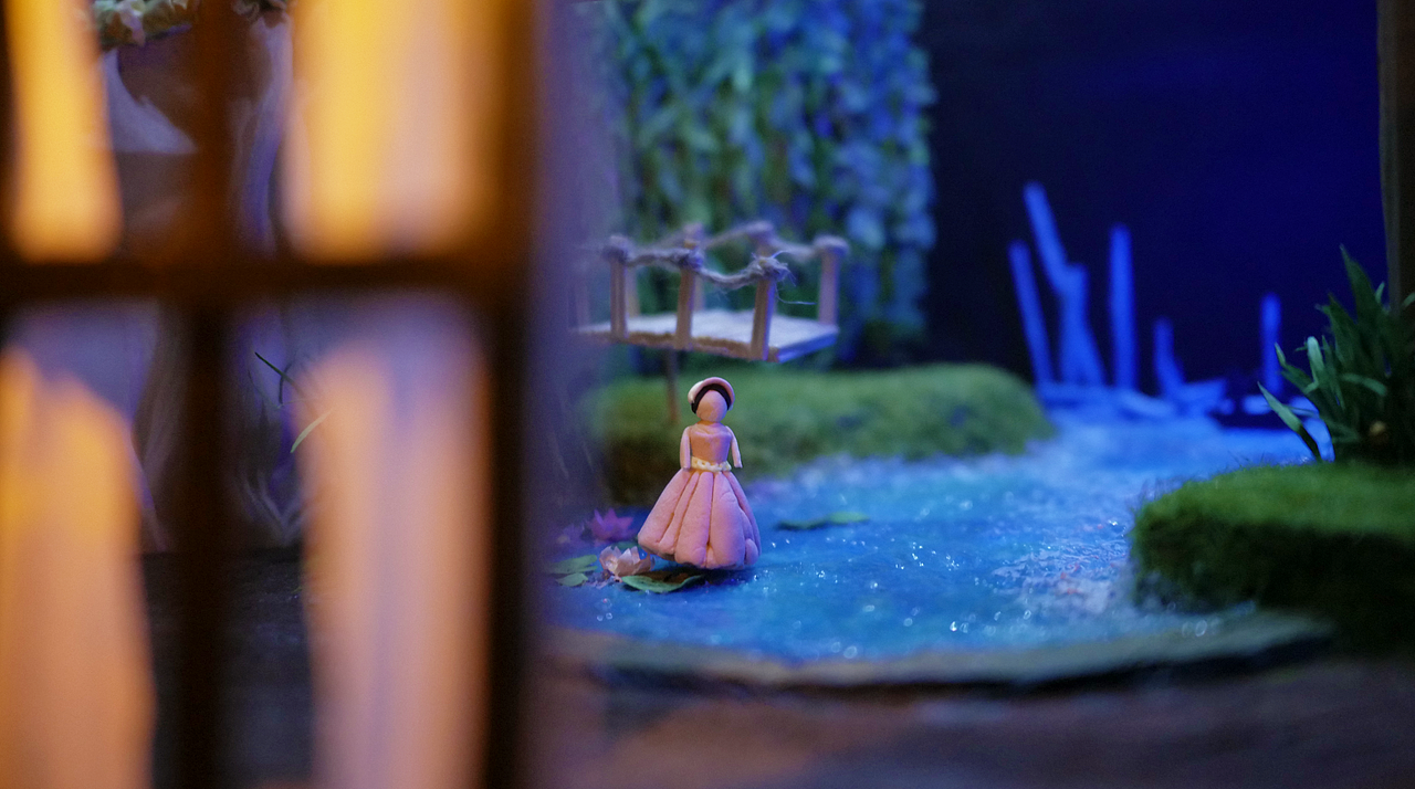 《日出—睡莲》话剧舞台灯光效果展示作品