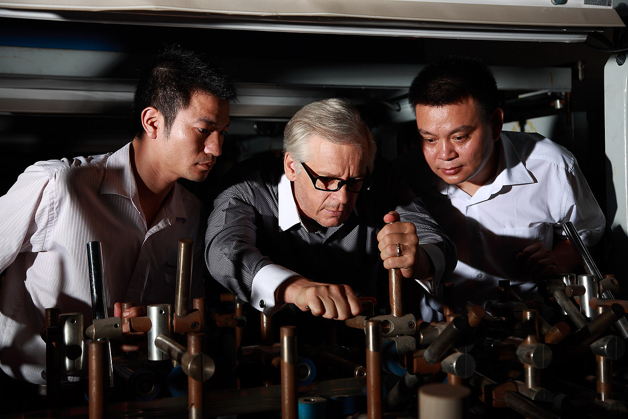 孙恺专家形象代言摄影（图ZMzI3MzM4MzQ0） - 人像摄影 - 站酷设计师让中国拥有世界原创素材 - 站酷ZCOOL