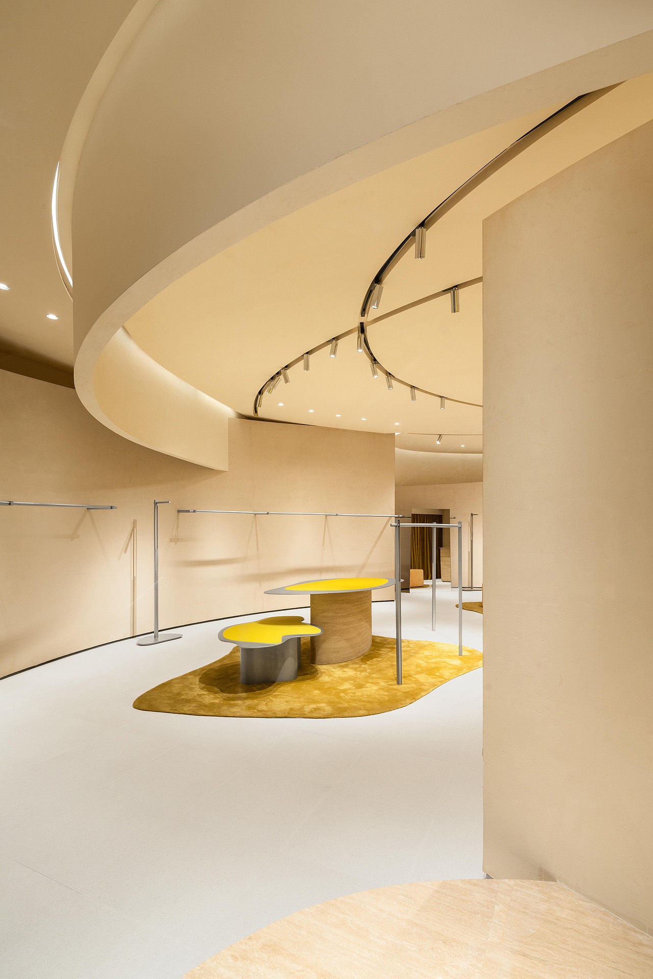 商业空间 | 柳州sani服装店