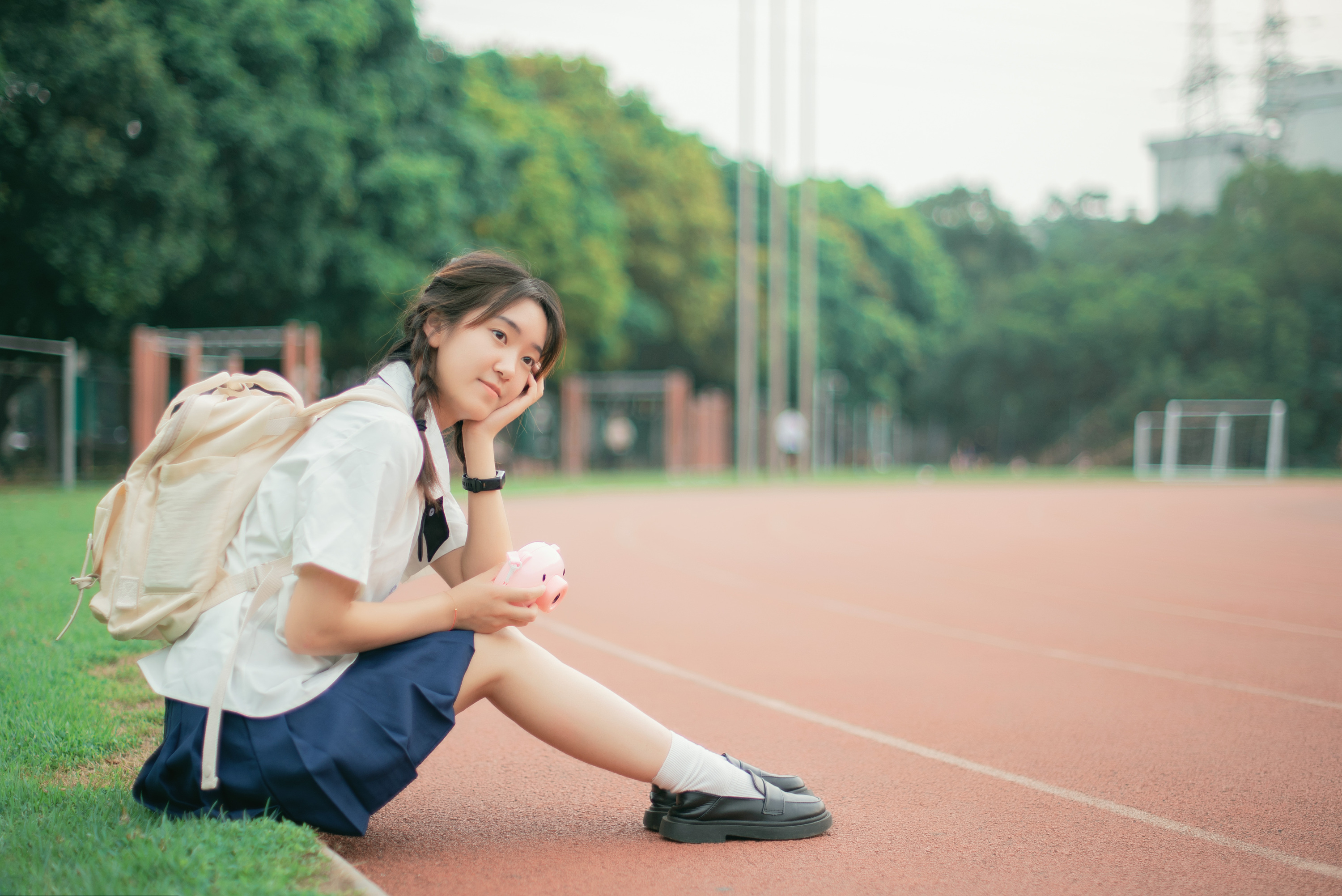 泰国校服 人像摄影 青春校园 小清新 双麻花辫子