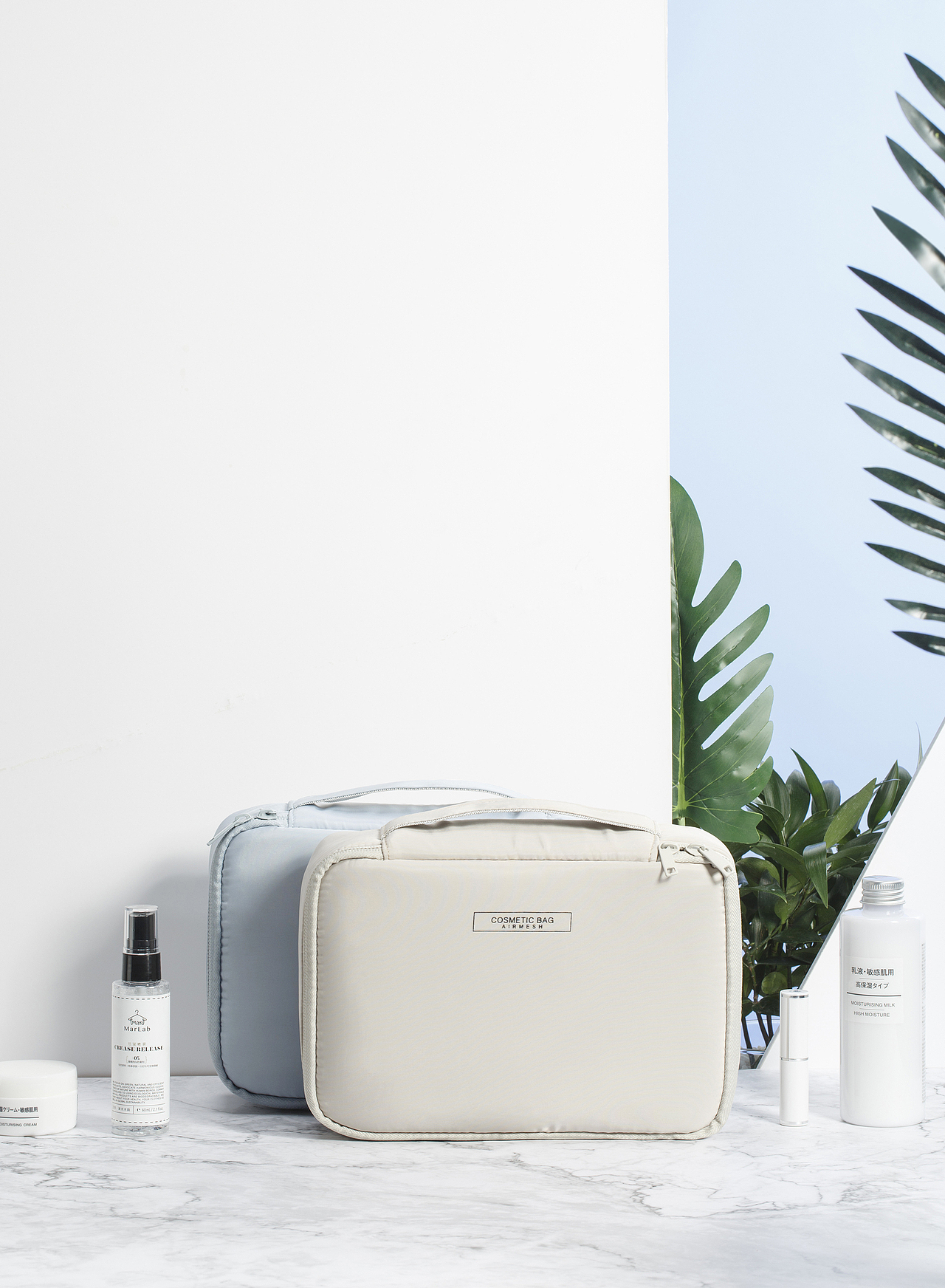 化妆包拍摄（图ZMTUzOTMwODQ4） - 产品摄影 - 站酷设计师摄影师三藏原创素材 - 站酷ZCOOL