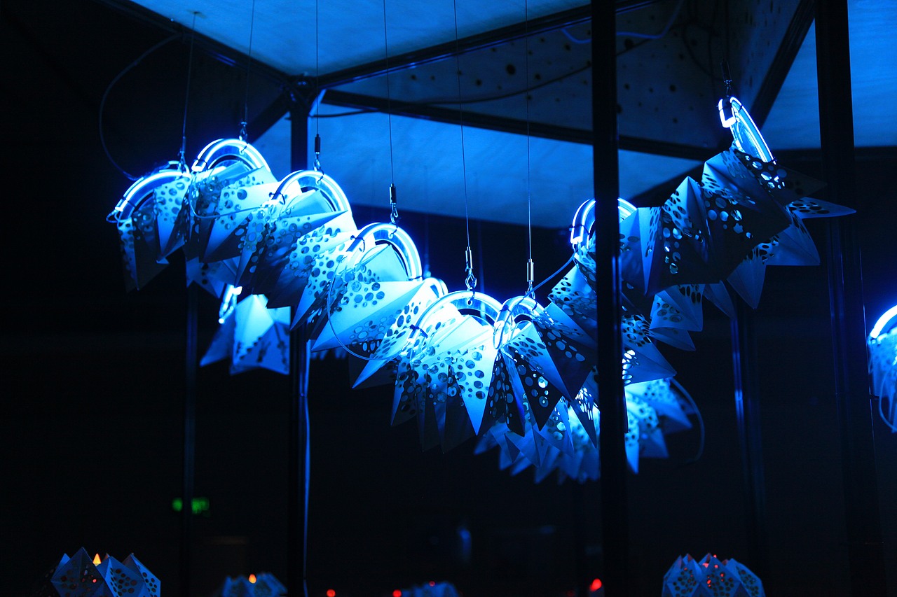 SPIRAL |《森之语》这是关于一张纸天马行空的浪漫（图ZMTYyNDkxODEy） - 展陈设计 - 站酷设计师钱泓霖艺术工作室原创素材 - 站酷ZCOOL