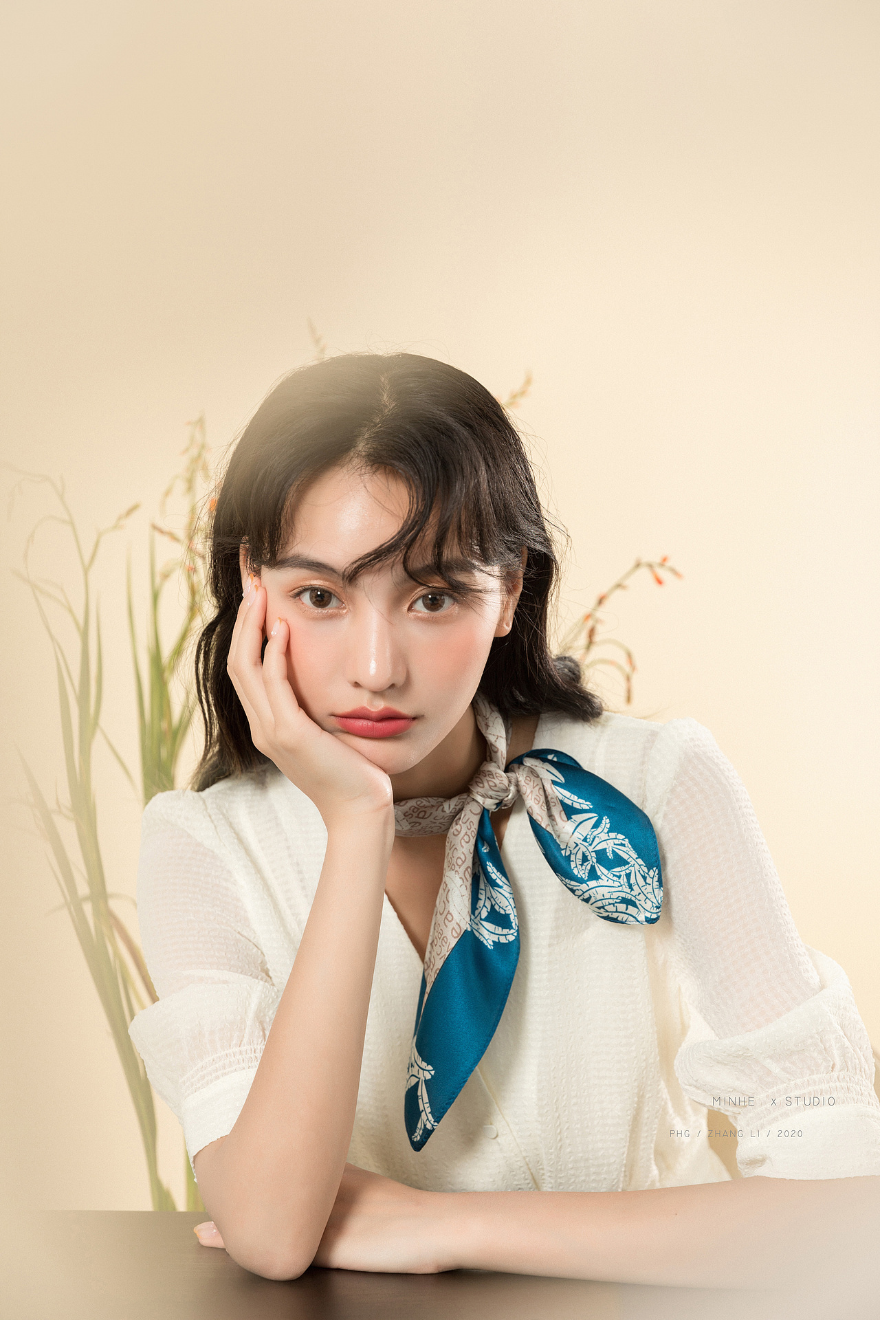 丝巾拍摄（图ZMjEwMTM1NTY4） - 人像摄影 - 站酷设计师丶心五口原创素材 - 站酷ZCOOL