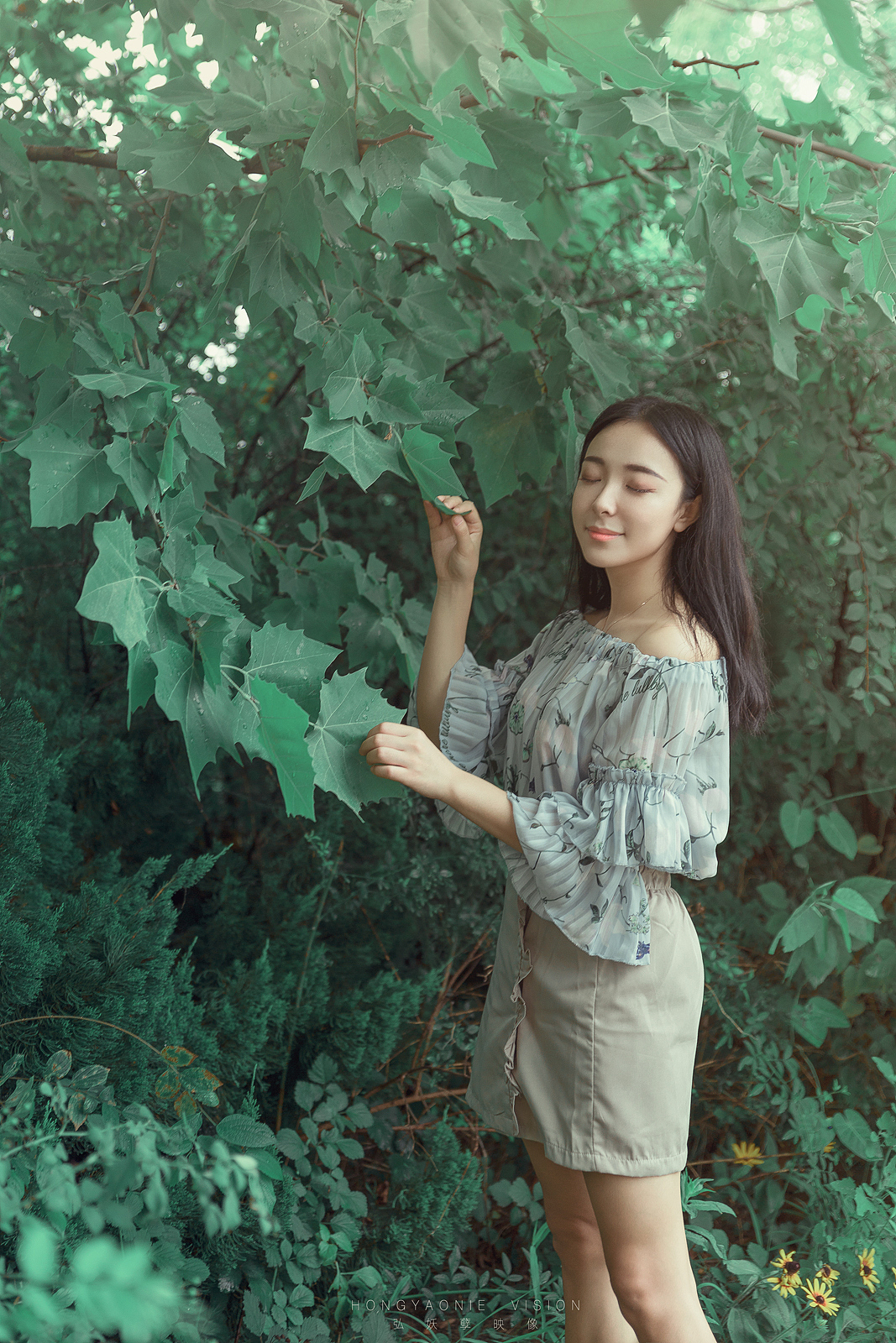 『青』（图ZODU2OTc3NDA=） - 人像摄影 - 站酷设计师张瑾熙原创素材 - 站酷ZCOOL