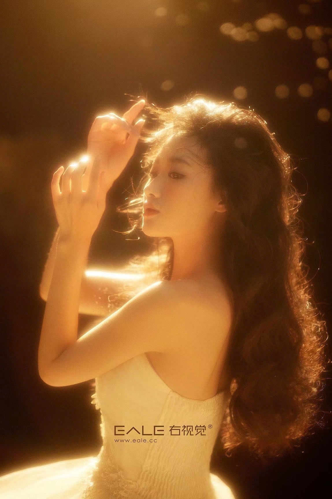 【右视觉摄影】发光少女[爱心][爱心]