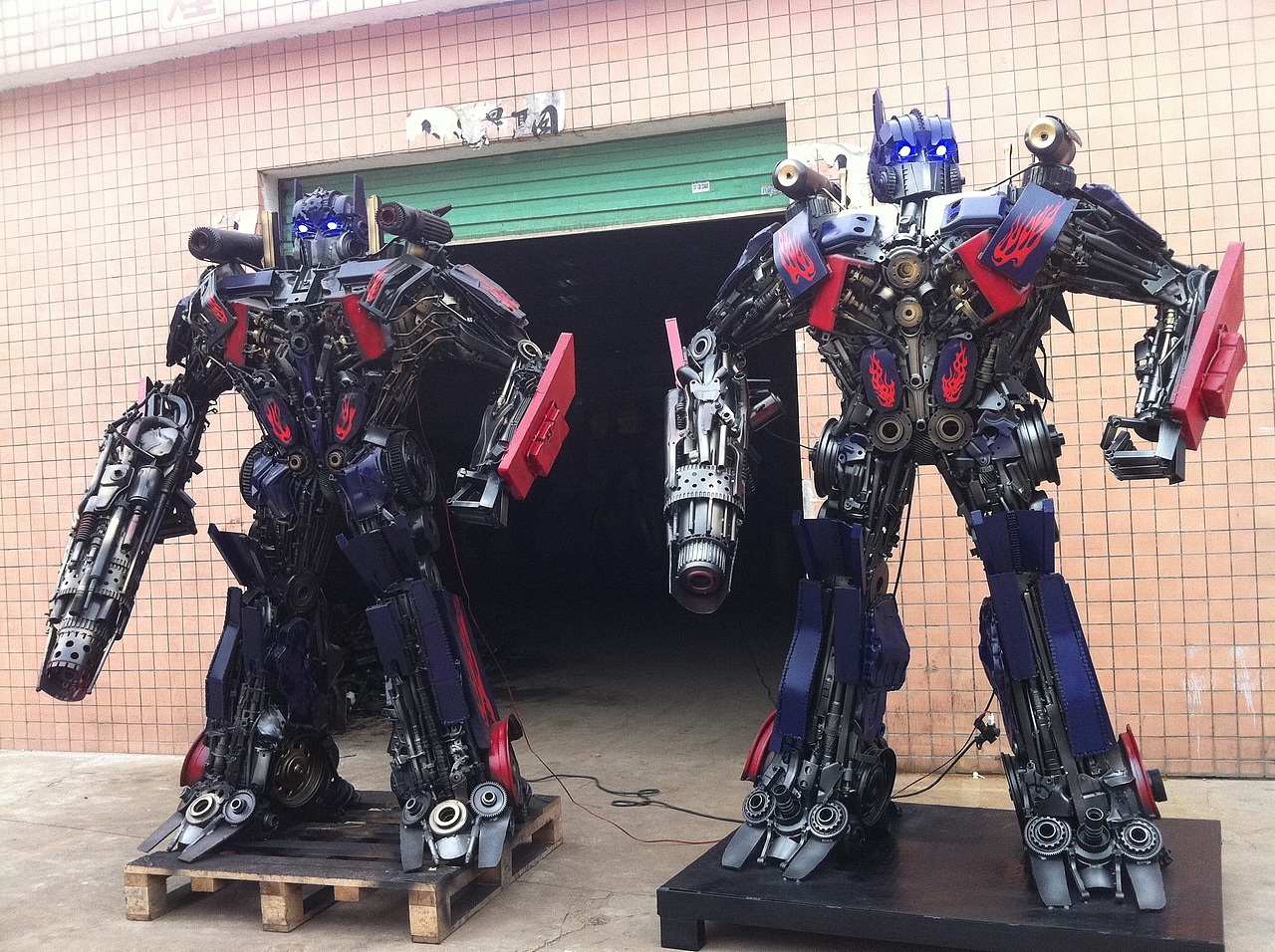 深圳铁韵星钢雕