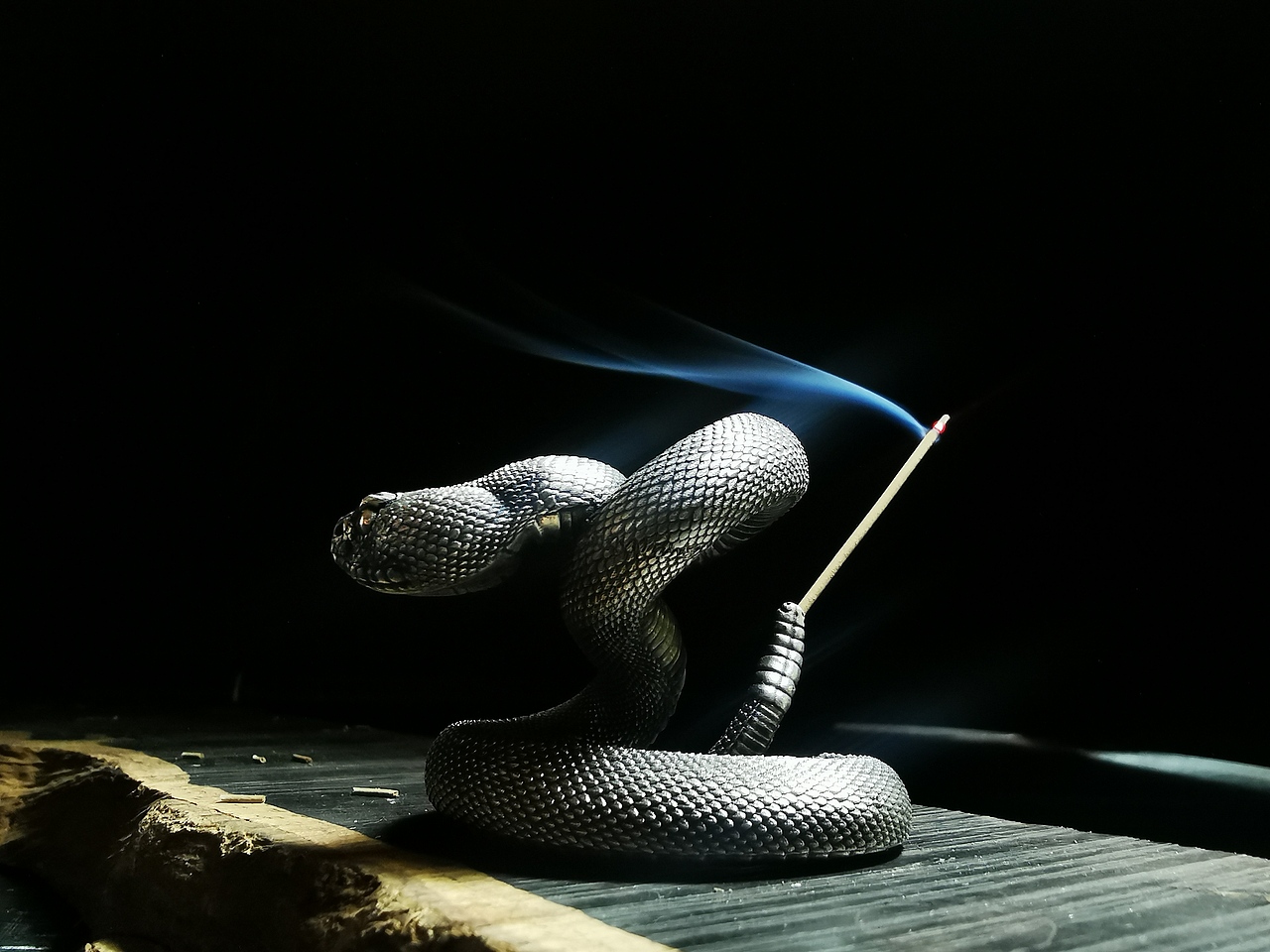 响尾蛇“不一样的香插”