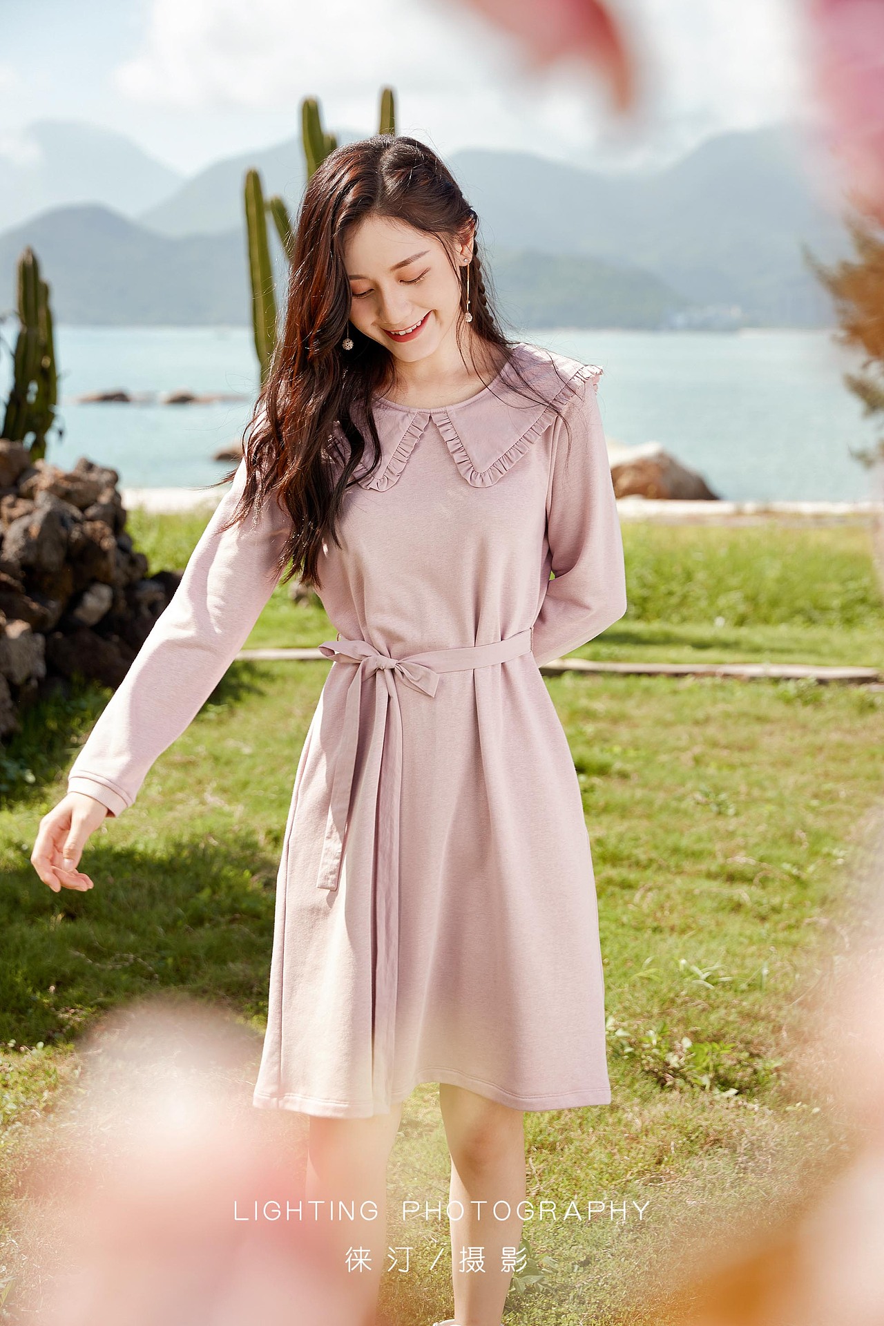 文艺风服装摄影，户外海边，甜美风女装拍摄（图ZMjkyOTM0MzA4） - 时尚/艺术摄影 - 站酷设计师徕汀服装摄影原创素材 - 站酷ZCOOL