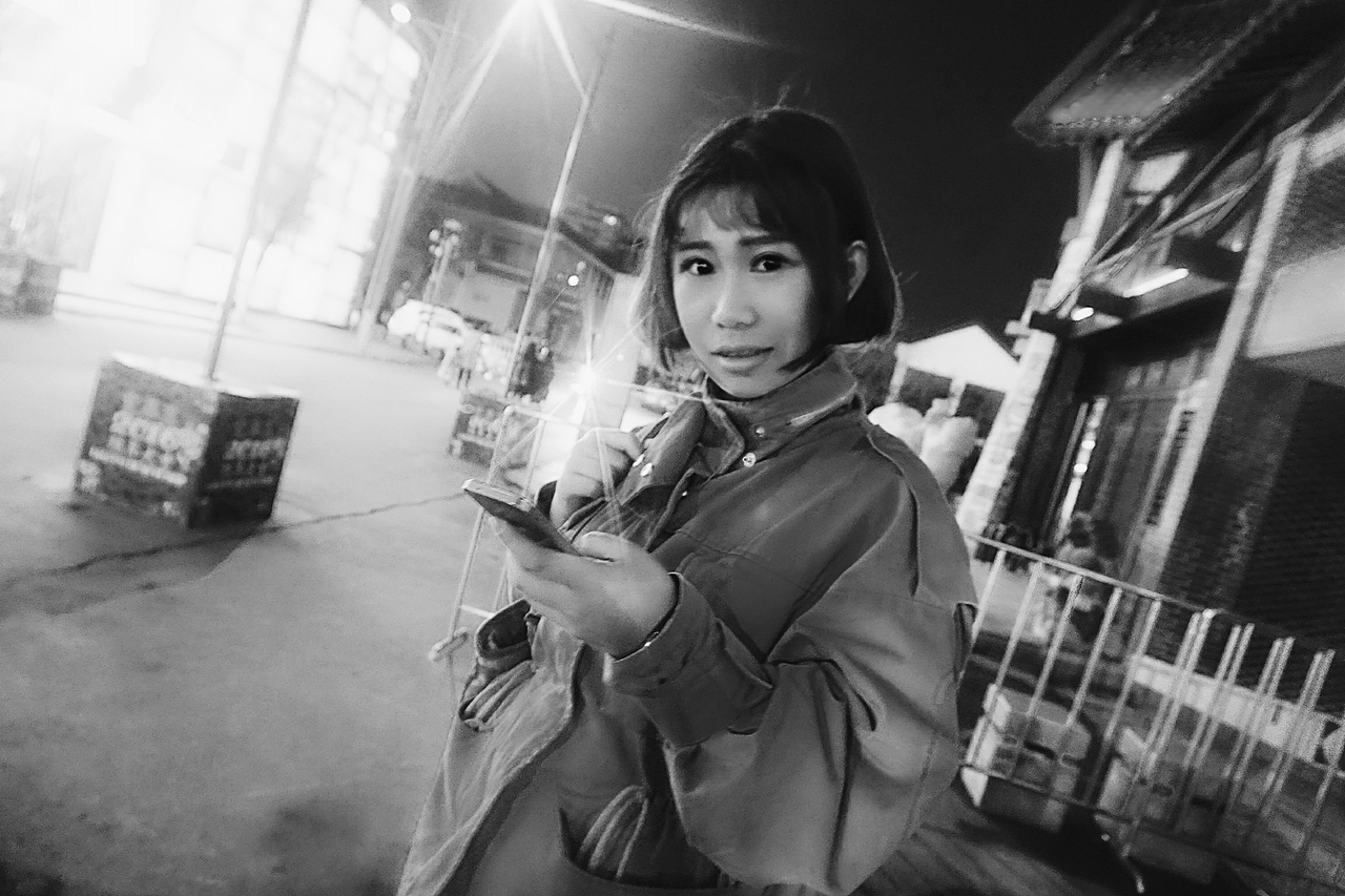 记忆如果只剩黑白,是不是我能储藏更多关于你的时光