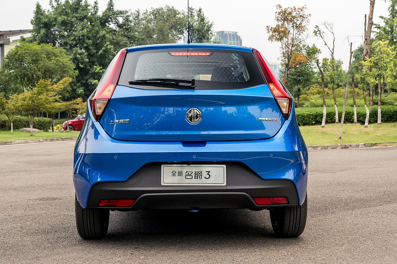 名爵3