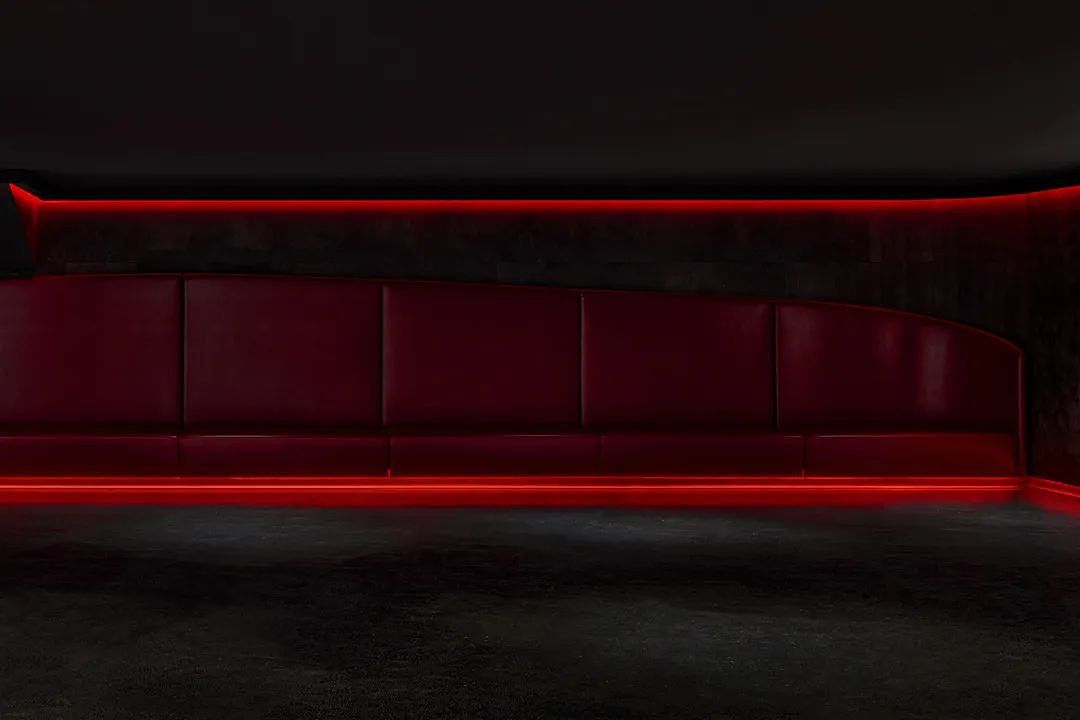 OFT设计丨CINESKY太空派对：贩卖限量浪漫（图ZMzAyMDQxNzA0） - 商业空间设计 - 站酷设计师OFT设计原创素材 - 站酷ZCOOL