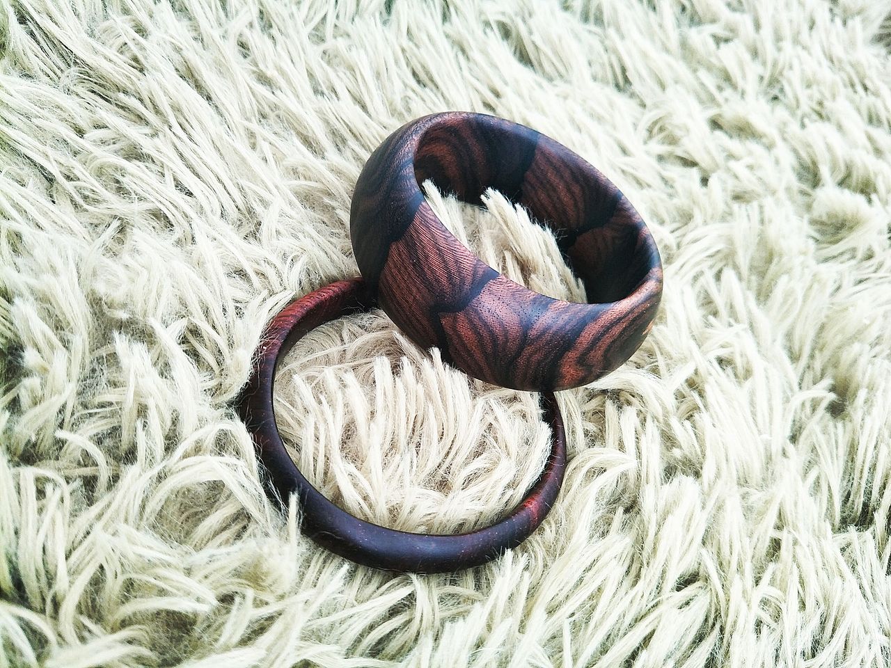 黑柿木加大红酸枝手镯|手工艺|首饰设计|小透明1046169490_原创作品