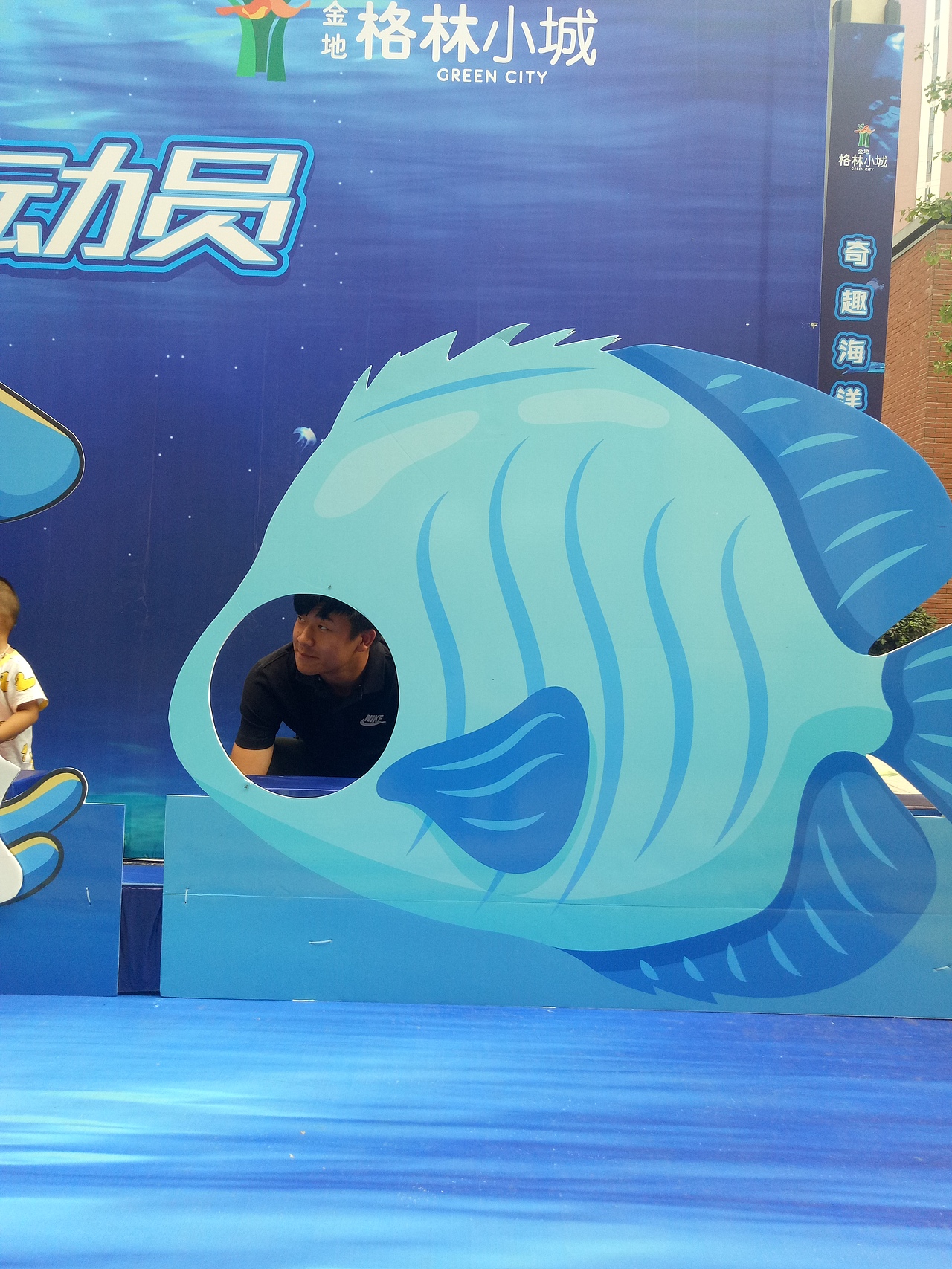 建业尊府冰雕展