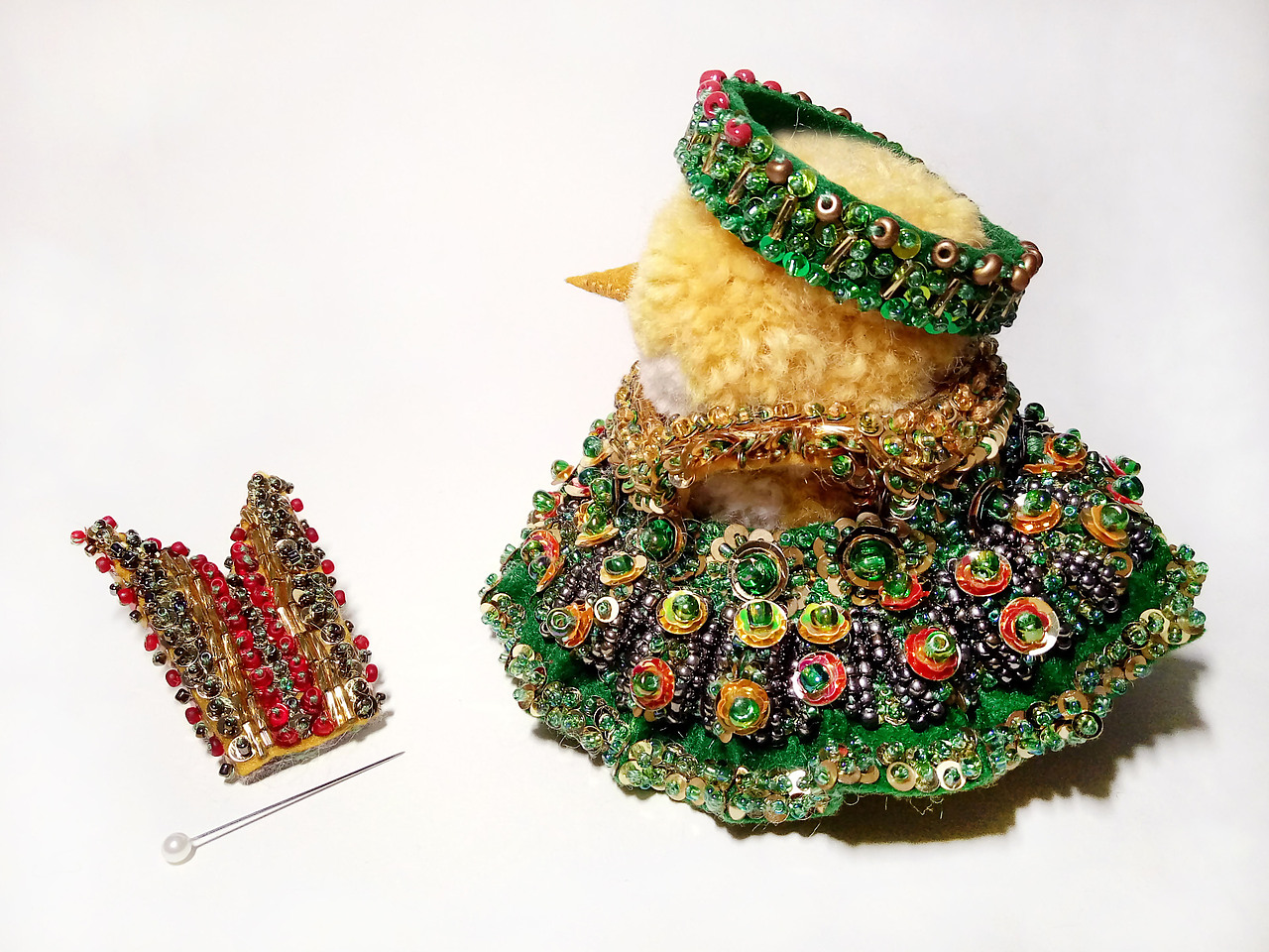 BIRD 006 绿衣少女（图ZMTk2NTYzMTMy） - 工艺品设计 - 站酷设计师施秋君原创素材 - 站酷ZCOOL