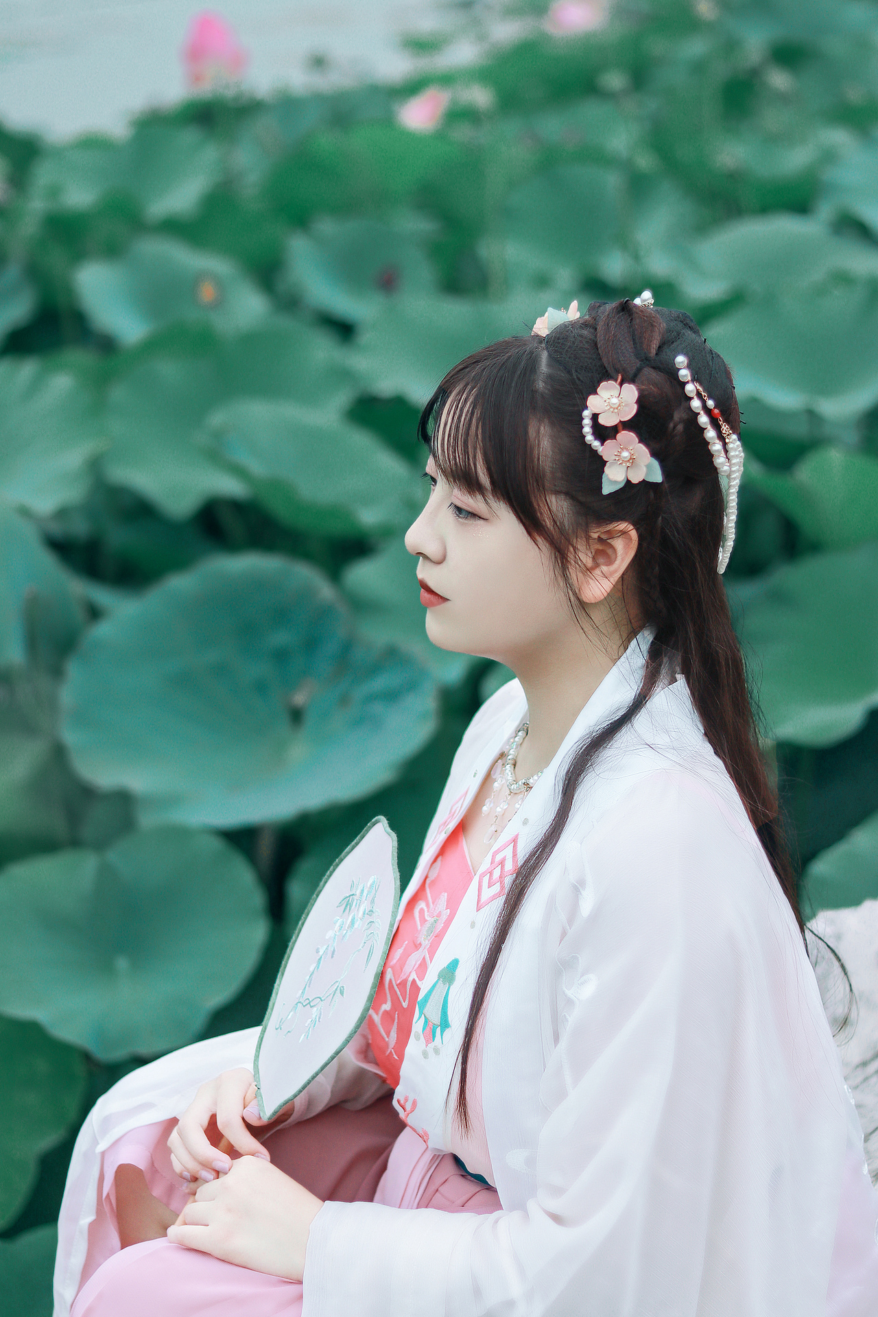 荷香微涼（圖ZMjI5NDY4Mzg4） - 人像攝影 - 站酷設計師ring333原創(chuàng)素材 - 站酷ZCOOL