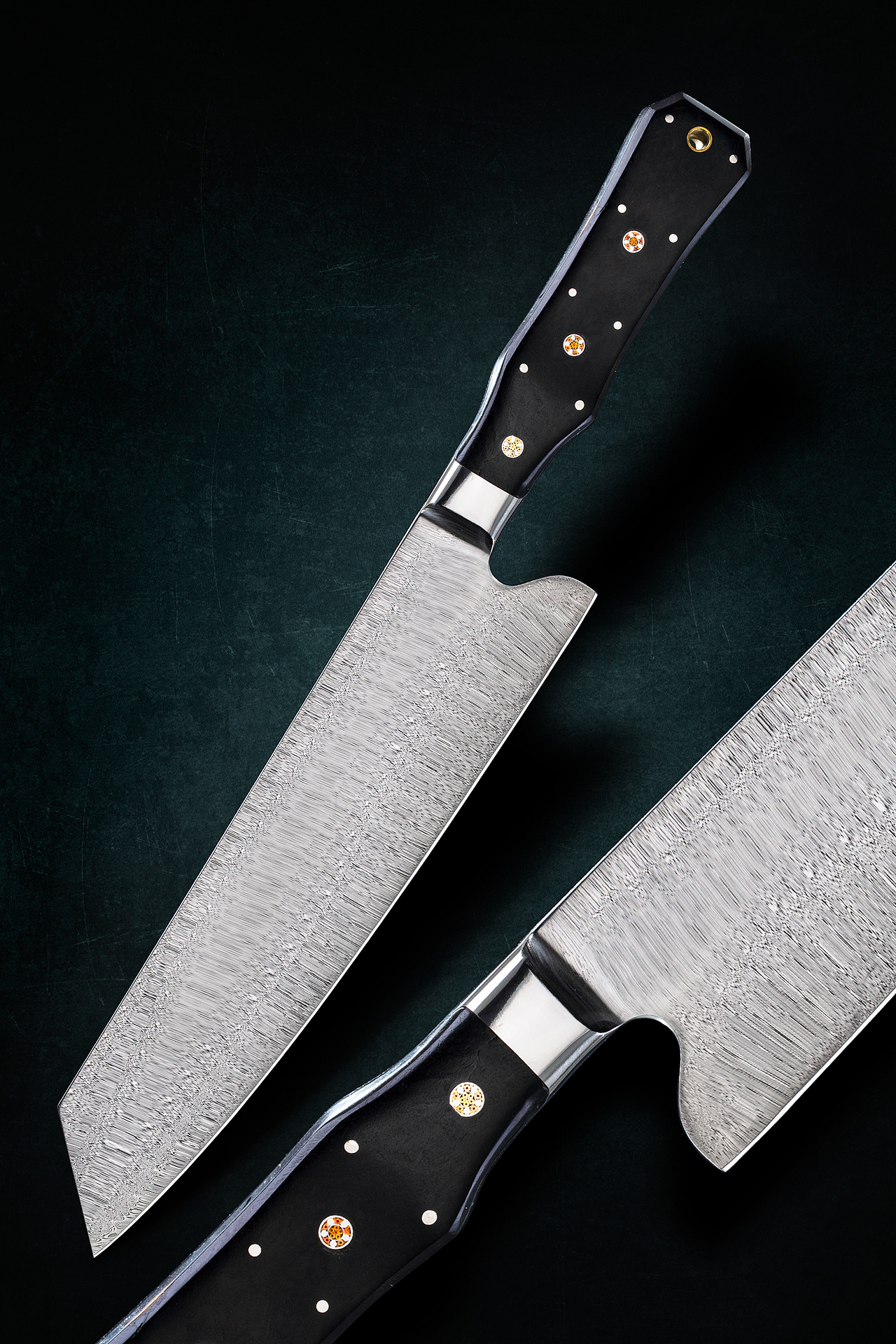 瑞典粉末大马士革钢艺术厨刀大师典范