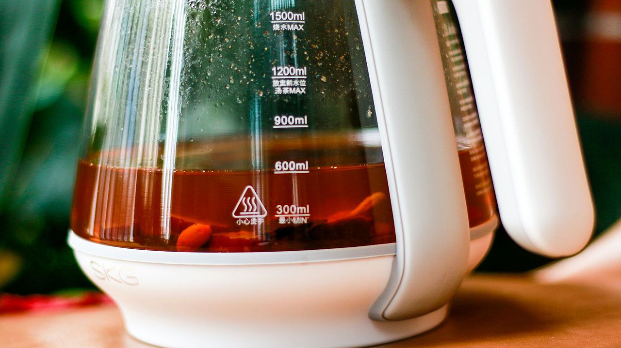 SKG8092全能炖煮小白壶（图ZMTIwNzc0ODgw） - 产品摄影 - 站酷设计师大韦534原创素材 - 站酷ZCOOL