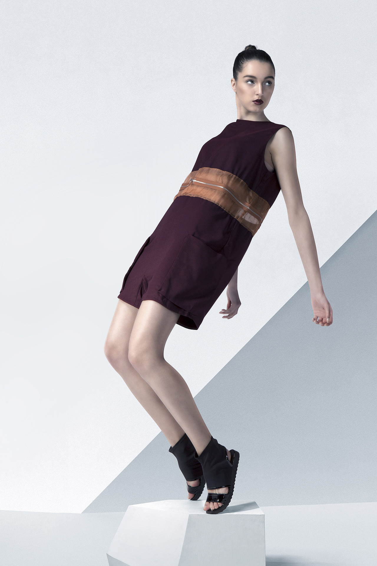 欧洲极致简约女鞋形象硬照（图ZNjUyMDI2NTI=） - 人像摄影 - 站酷设计师流浪者牧羊人原创素材 - 站酷ZCOOL