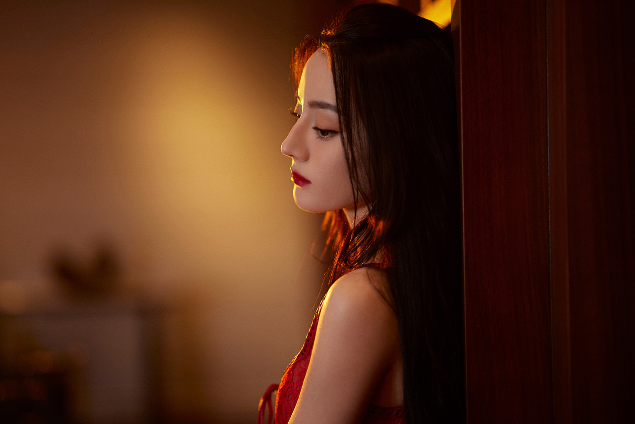 迪丽热巴时尚大片