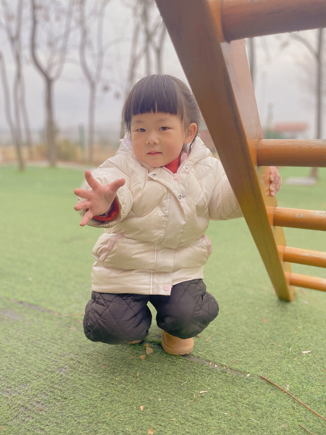 小公园（图ZMzYxNTcxNDc2） - 人像摄影 - 站酷设计师Dango丸子原创素材 - 站酷ZCOOL