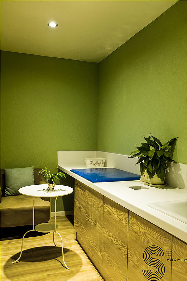 成都最好的商业空间设计，店铺设计专家，您身边最可靠的商铺设计公司，高端不贵喔！成都知名度高的商铺设计专家私享设计工社