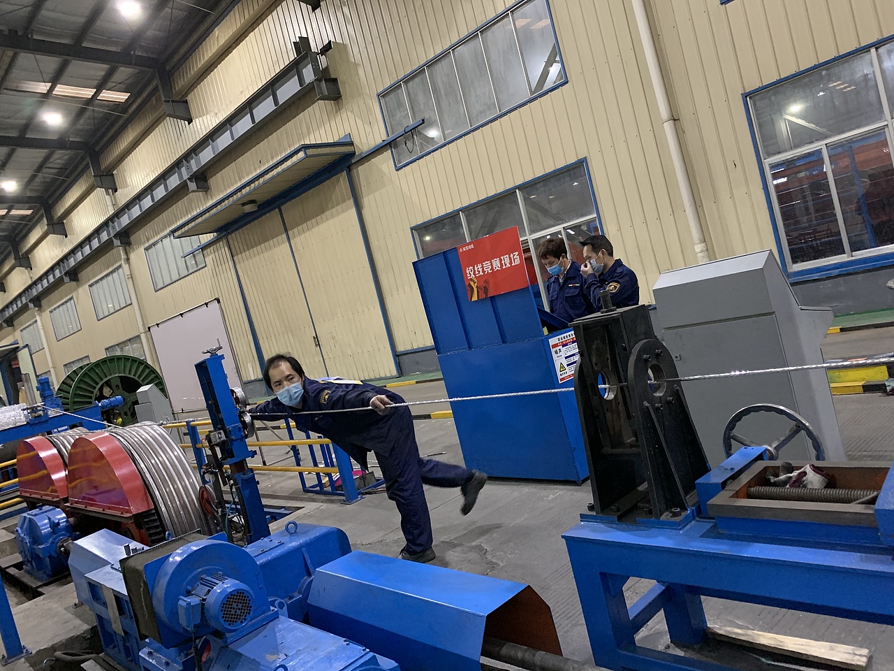 廣西縱覽線(xiàn)纜集團(tuán)車(chē)間部分展示（圖ZMjIwNzIzNzA0） - 其他工業(yè)/產(chǎn)品 - 站酷設(shè)計(jì)師懶小懶886原創(chuàng)素材 - 站酷ZCOOL