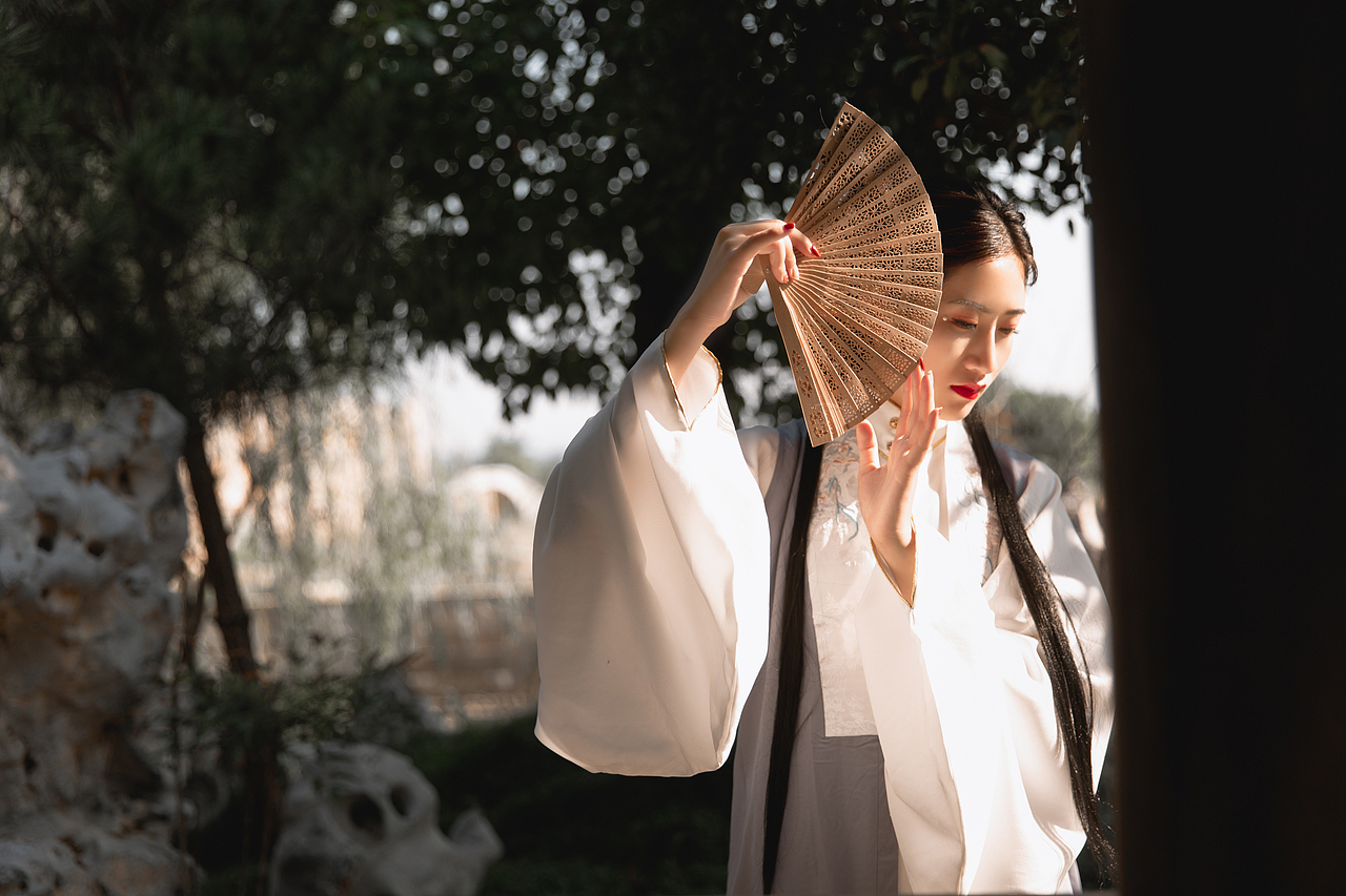 青山见我应如是