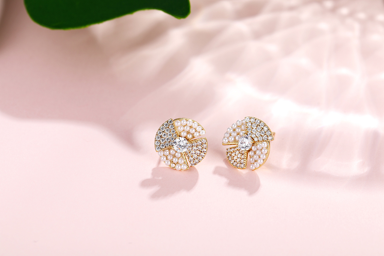 时尚首饰 耳钉 钻石耳钉 白底主图 修图 场景图