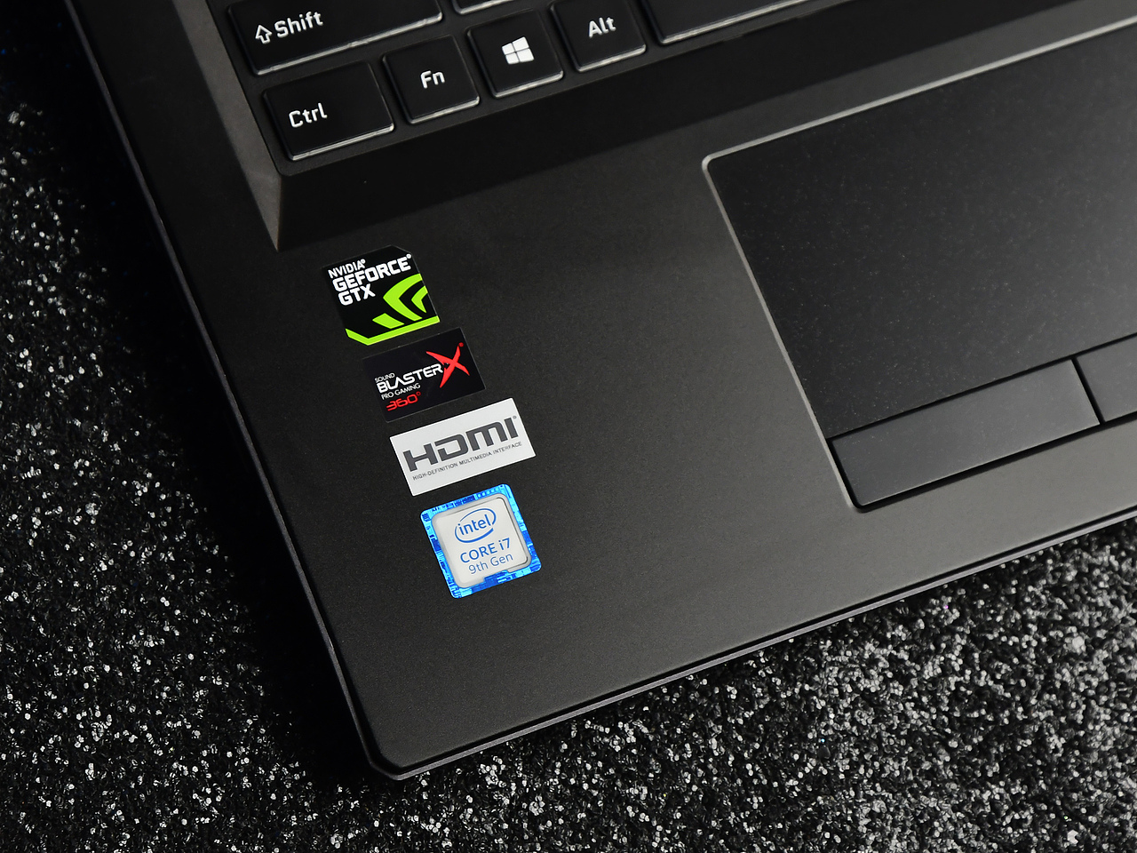 笔记本的一组图