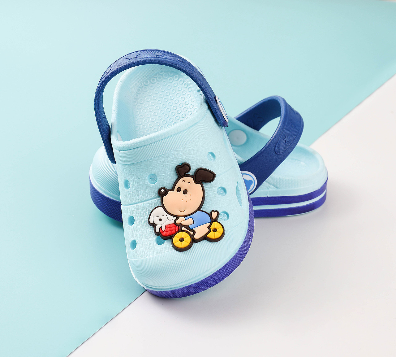 童鞋拍攝（圖ZMjA2NjczNDY4） - 產(chǎn)品攝影 - 站酷設(shè)計(jì)師錢曉濤原創(chuàng)素材 - 站酷ZCOOL