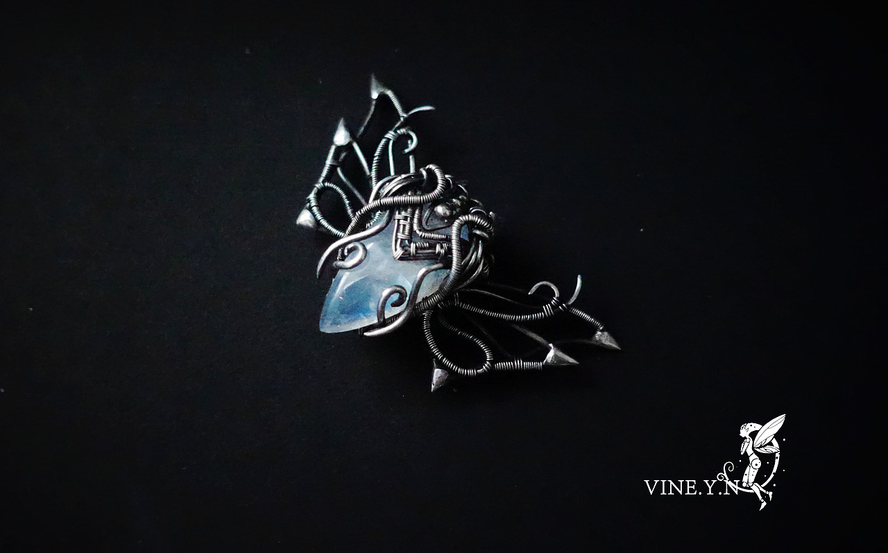 飞行宝石 02（图ZMTExOTg1MzI0） - 首饰设计 - 站酷设计师菠萝Vine原创素材 - 站酷ZCOOL